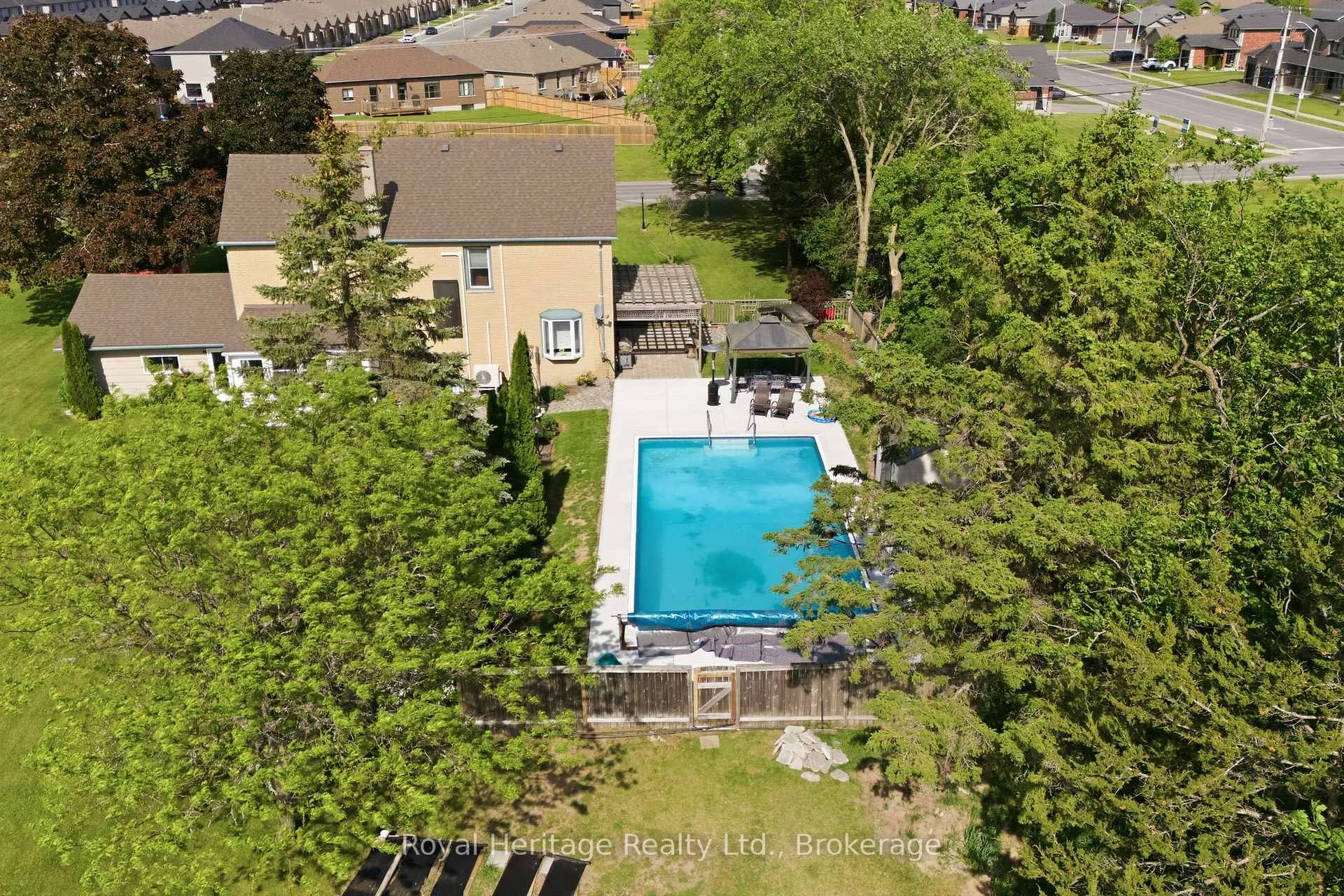 Photo 49 of 232 Farnham Road, Belleville, Thurlow Ward — HOMEH