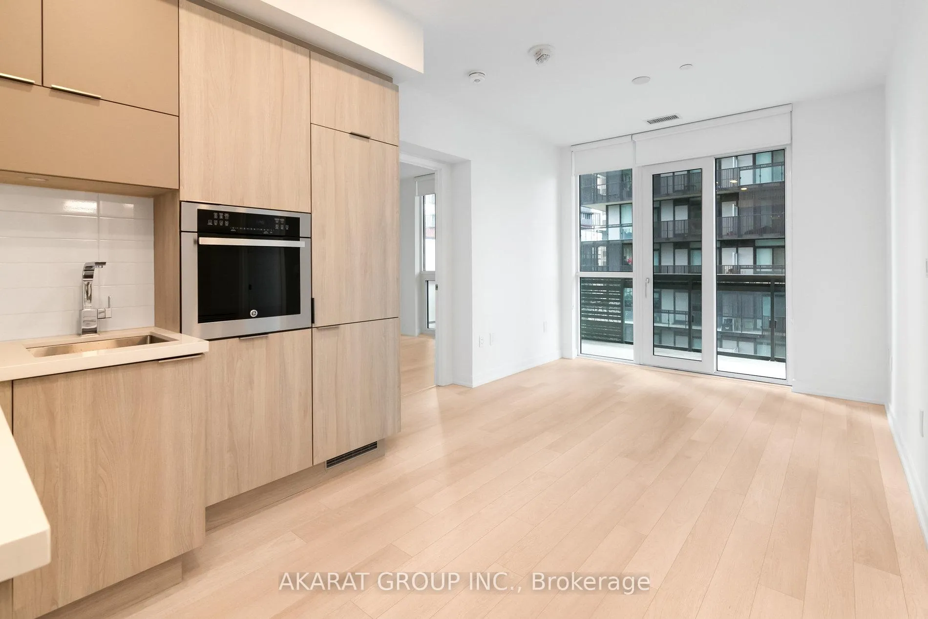 Photo 9 of Unit 2407, 39 Roehampton Avenue, Toronto, Mount Pleasant West — HOMEH