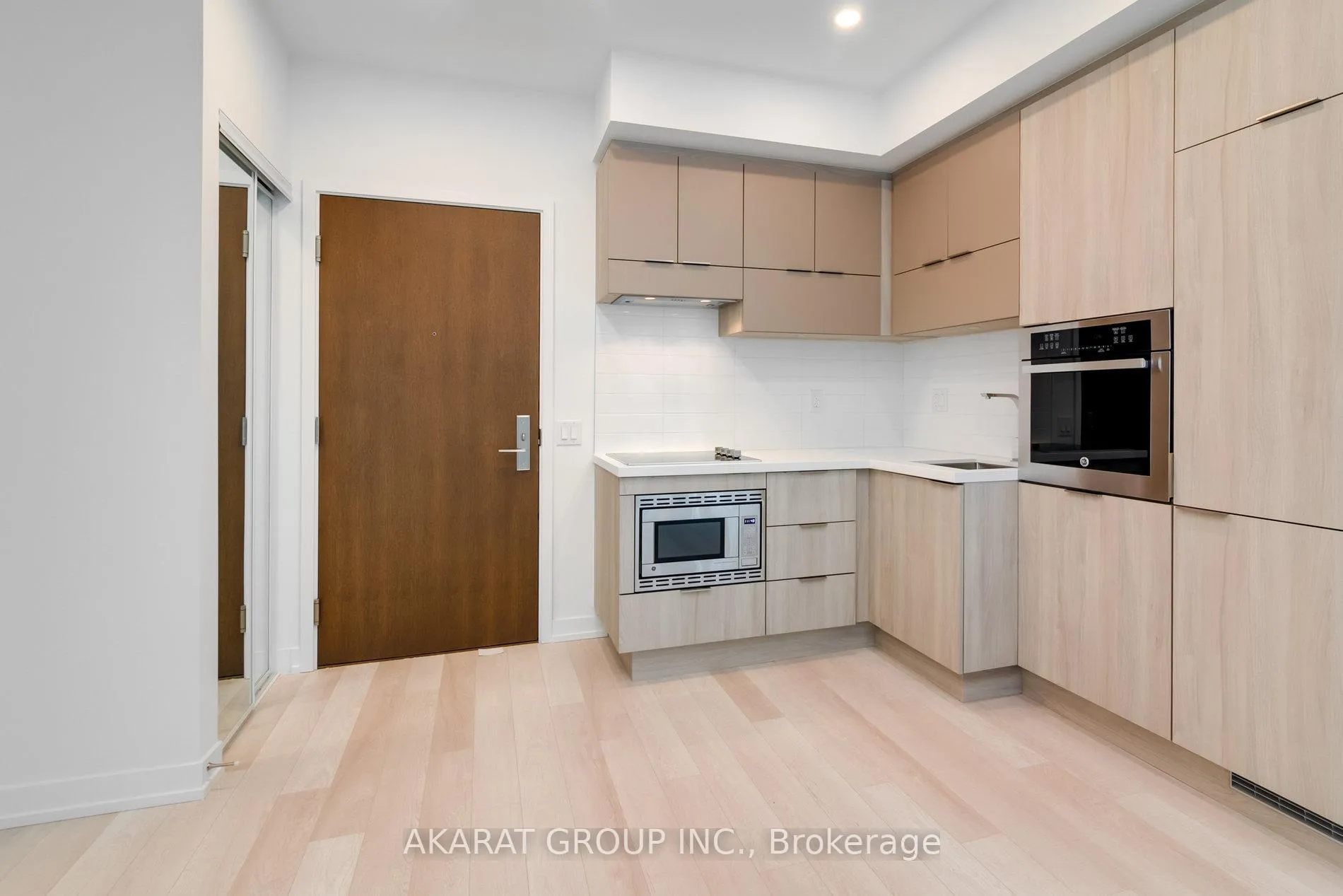 Photo 15 of Unit 2407, 39 Roehampton Avenue, Toronto, Mount Pleasant West — HOMEH