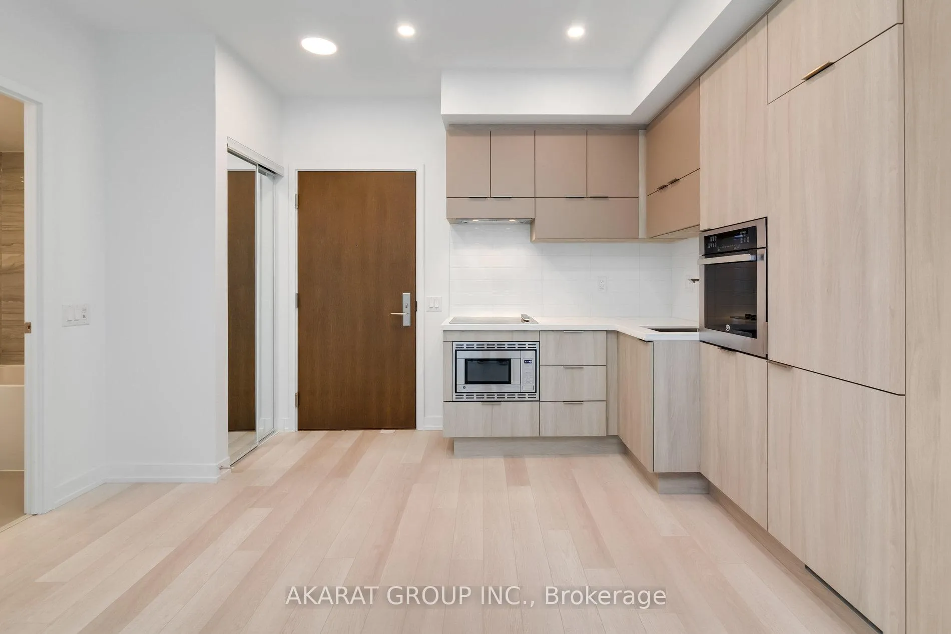Photo 16 of Unit 2407, 39 Roehampton Avenue, Toronto, Mount Pleasant West — HOMEH
