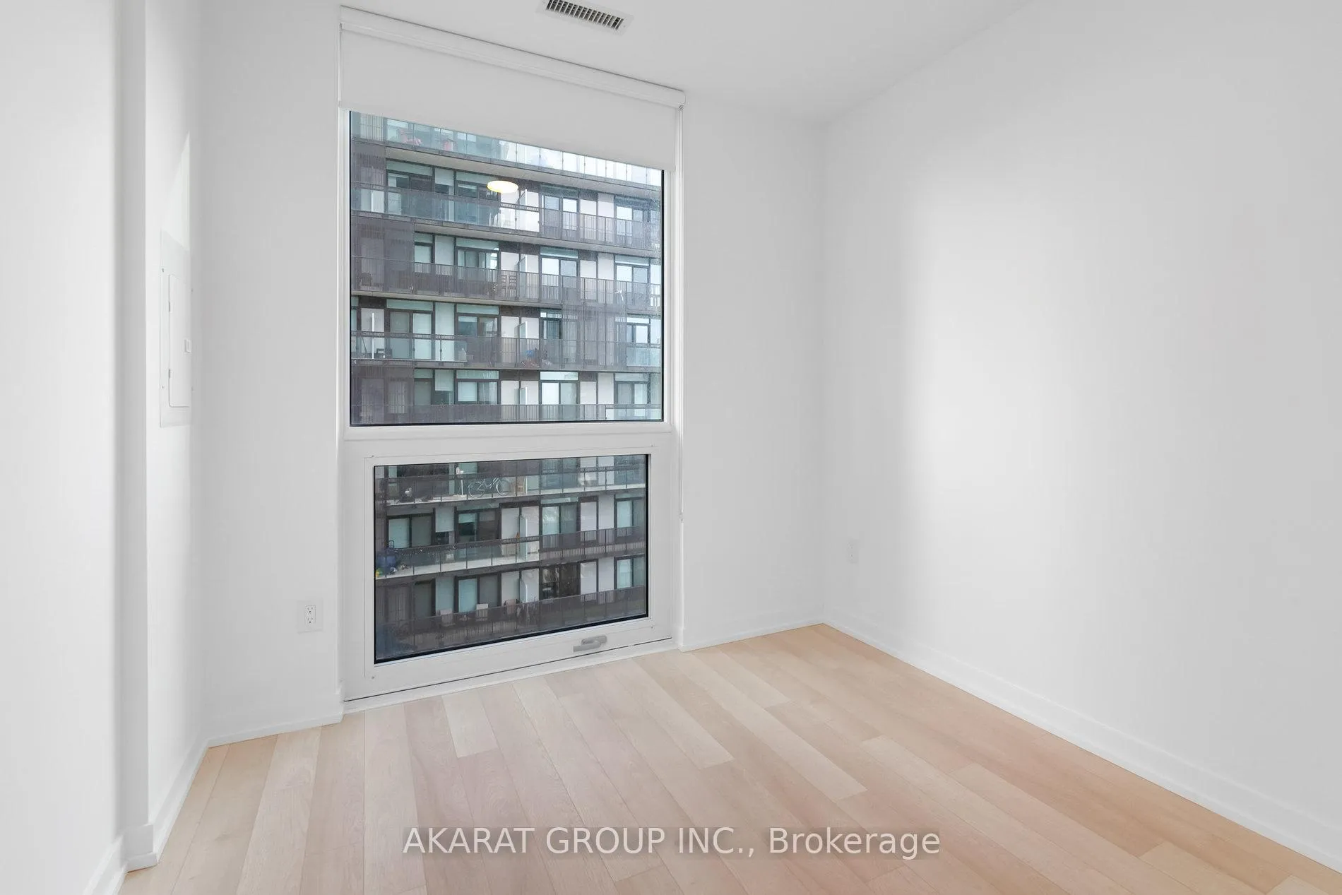 Photo 23 of Unit 2407, 39 Roehampton Avenue, Toronto, Mount Pleasant West — HOMEH