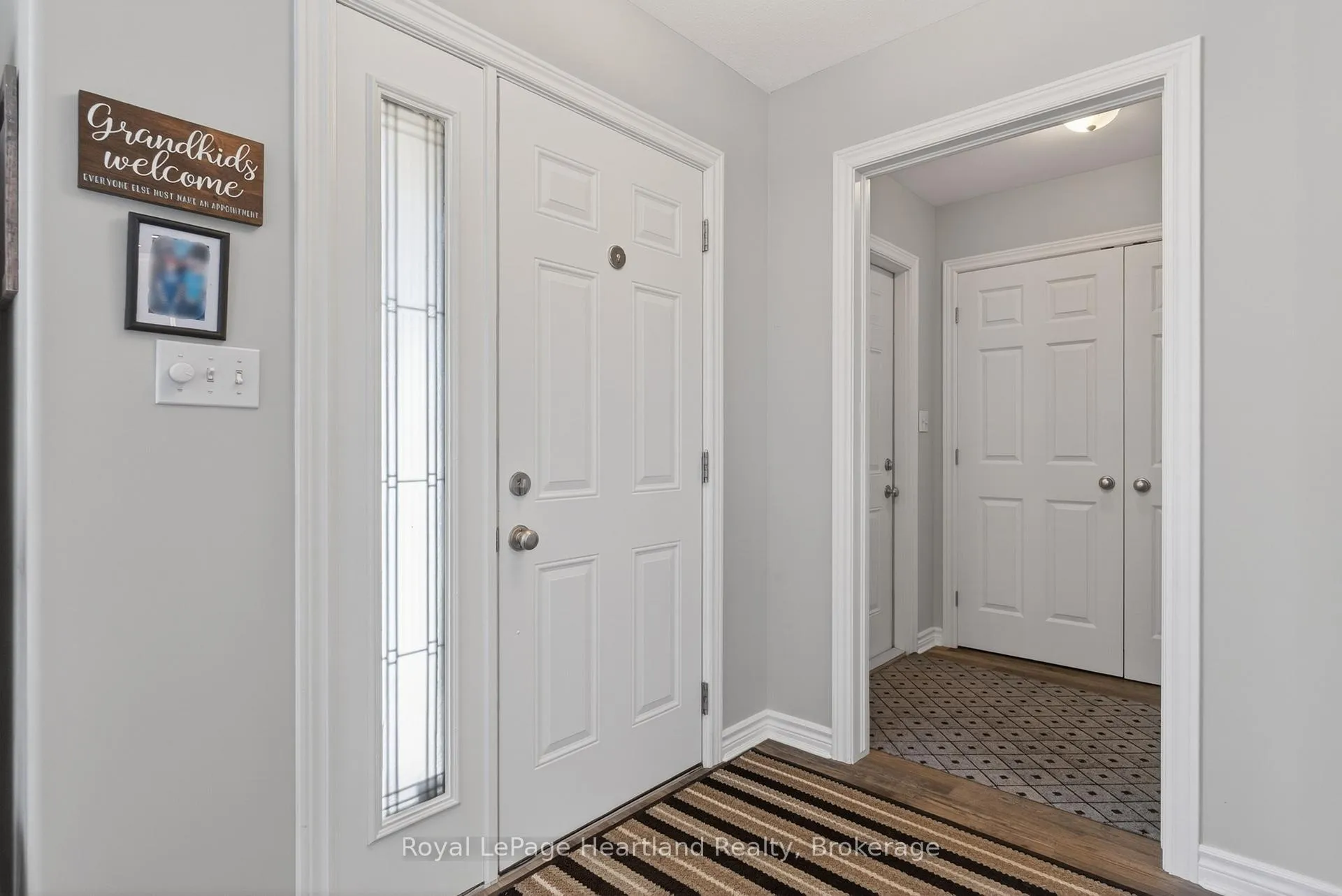 Photo 5 of 86 Huron Street W, South Huron, Exeter — HOMEH