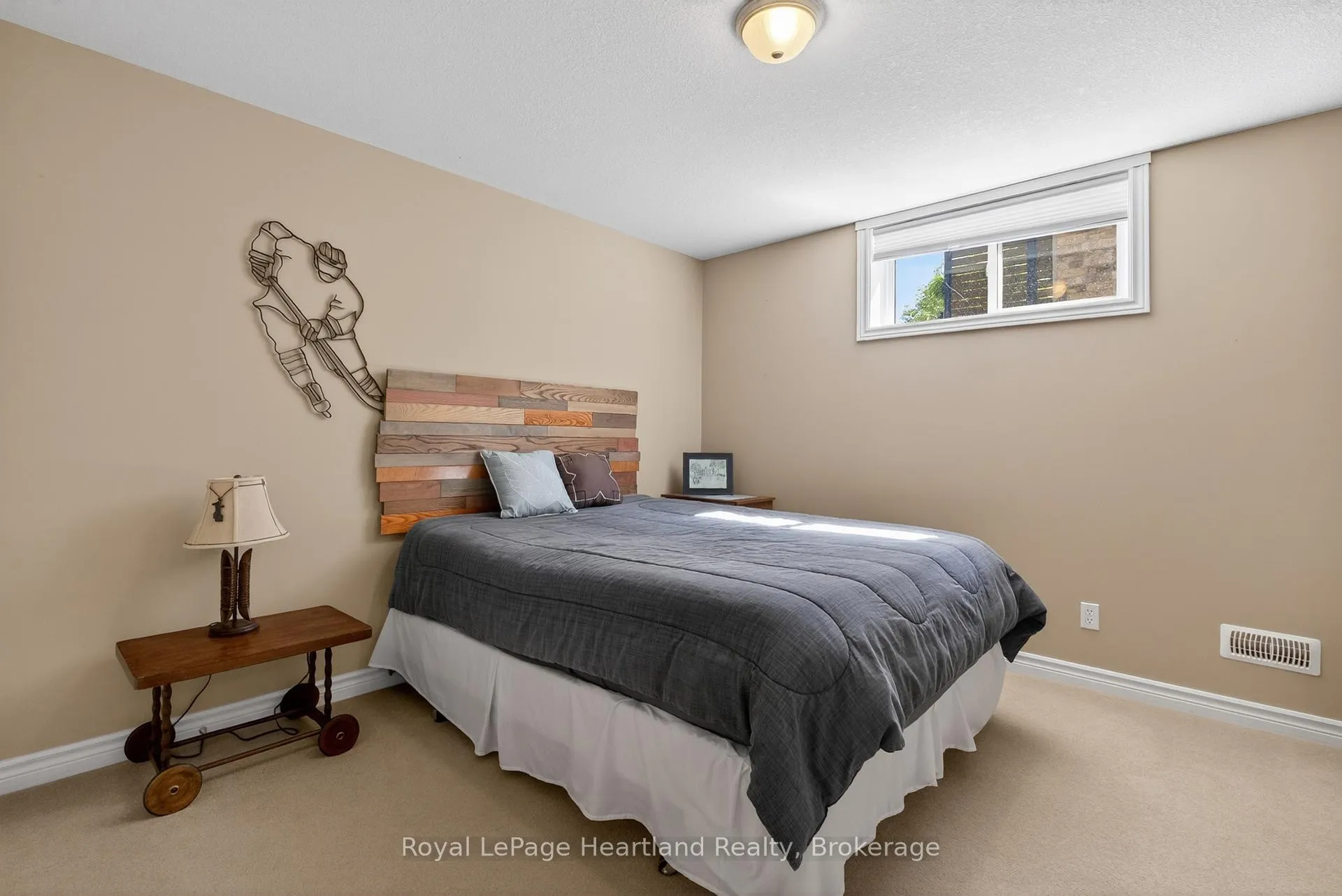 Photo 31 of 86 Huron Street W, South Huron, Exeter — HOMEH
