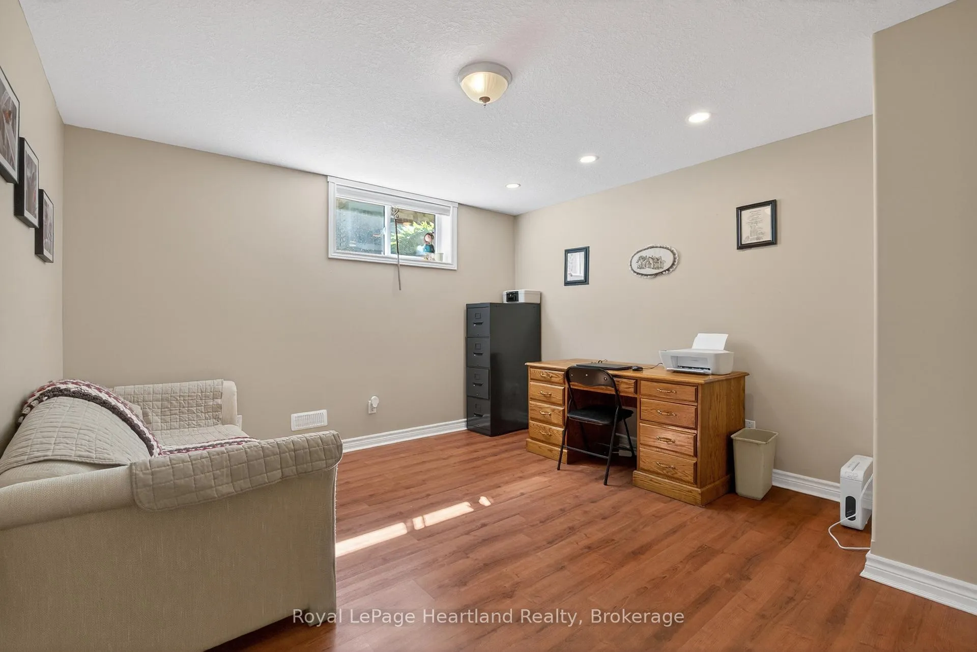 Photo 36 of 86 Huron Street W, South Huron, Exeter — HOMEH