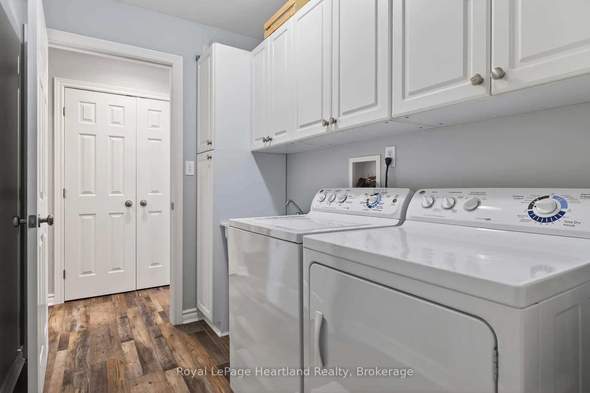 Photo 46 of 86 Huron Street W, South Huron, Exeter — HOMEH