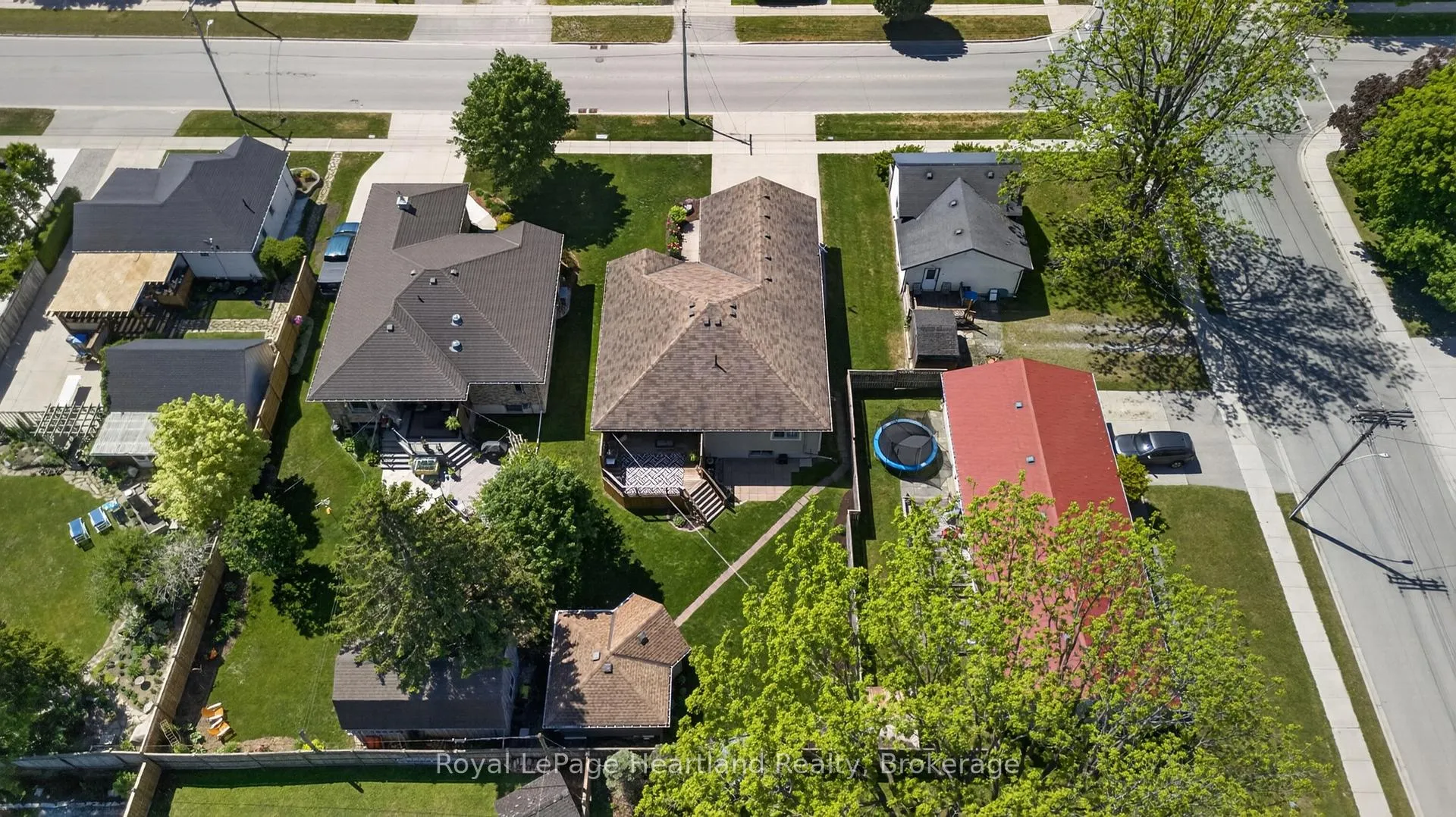 Photo 48 of 86 Huron Street W, South Huron, Exeter — HOMEH