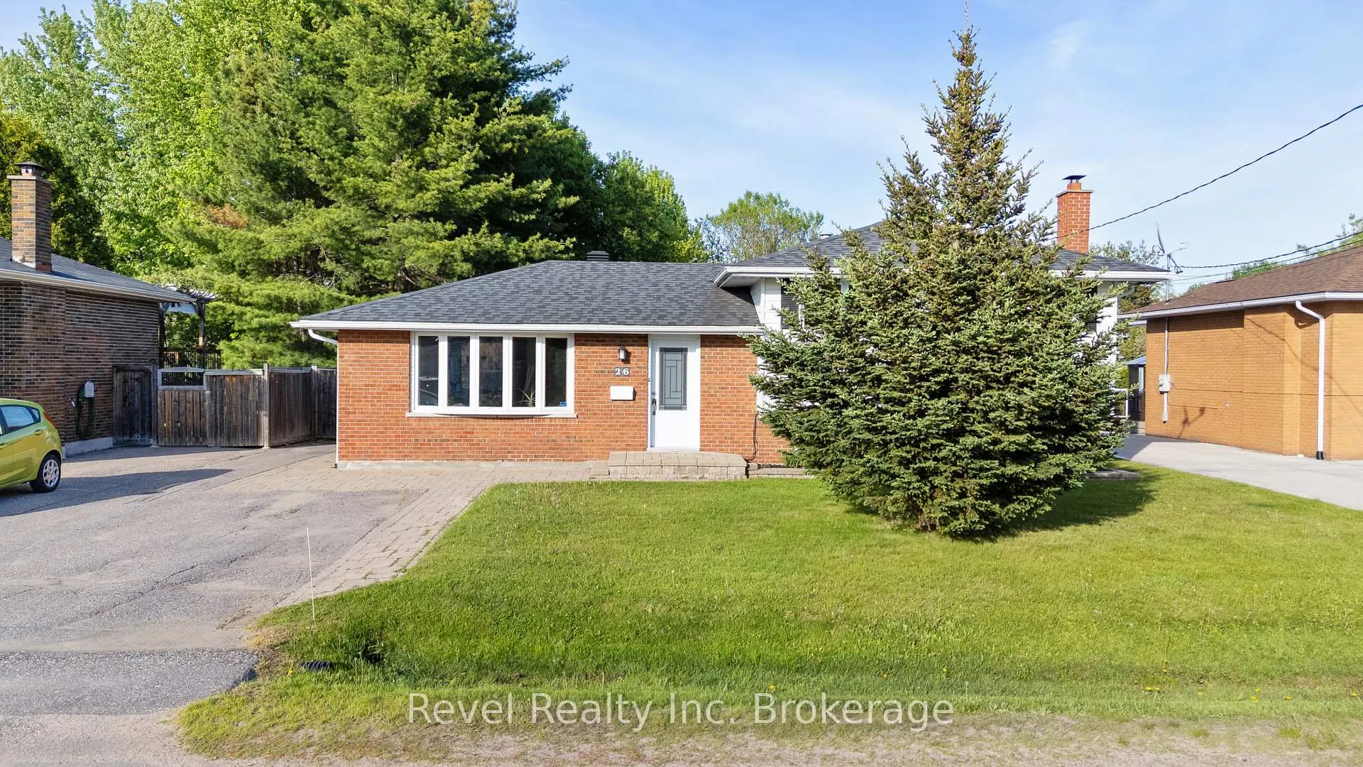 Photo 1 of 26 Nipissing Crescent, North Bay, Ferris — HOMEH