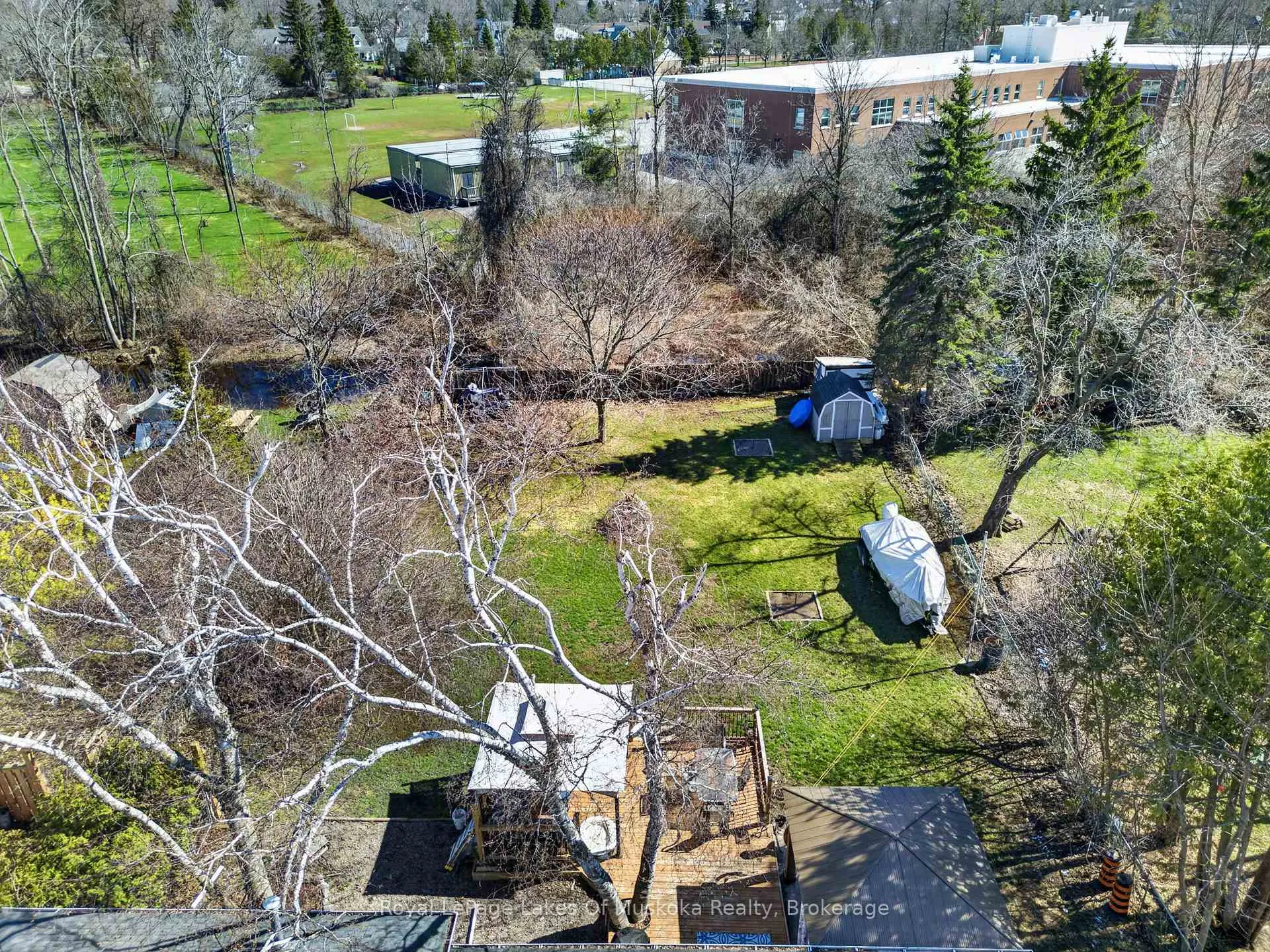 Photo 42 of 271 Lakeland Crescent, Brock, Beaverton — HOMEH
