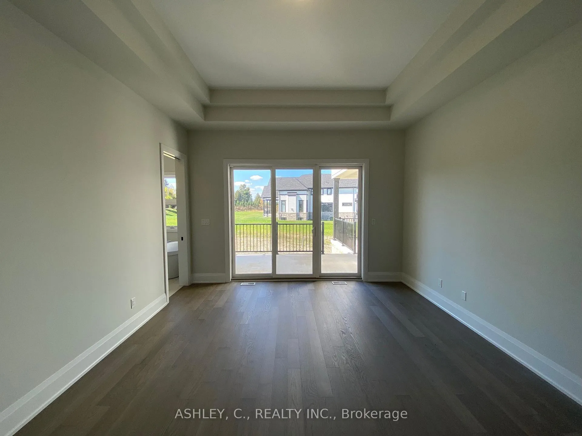 Photo 15 of 20 Chinaberry Road, Caledon, Alton — HOMEH