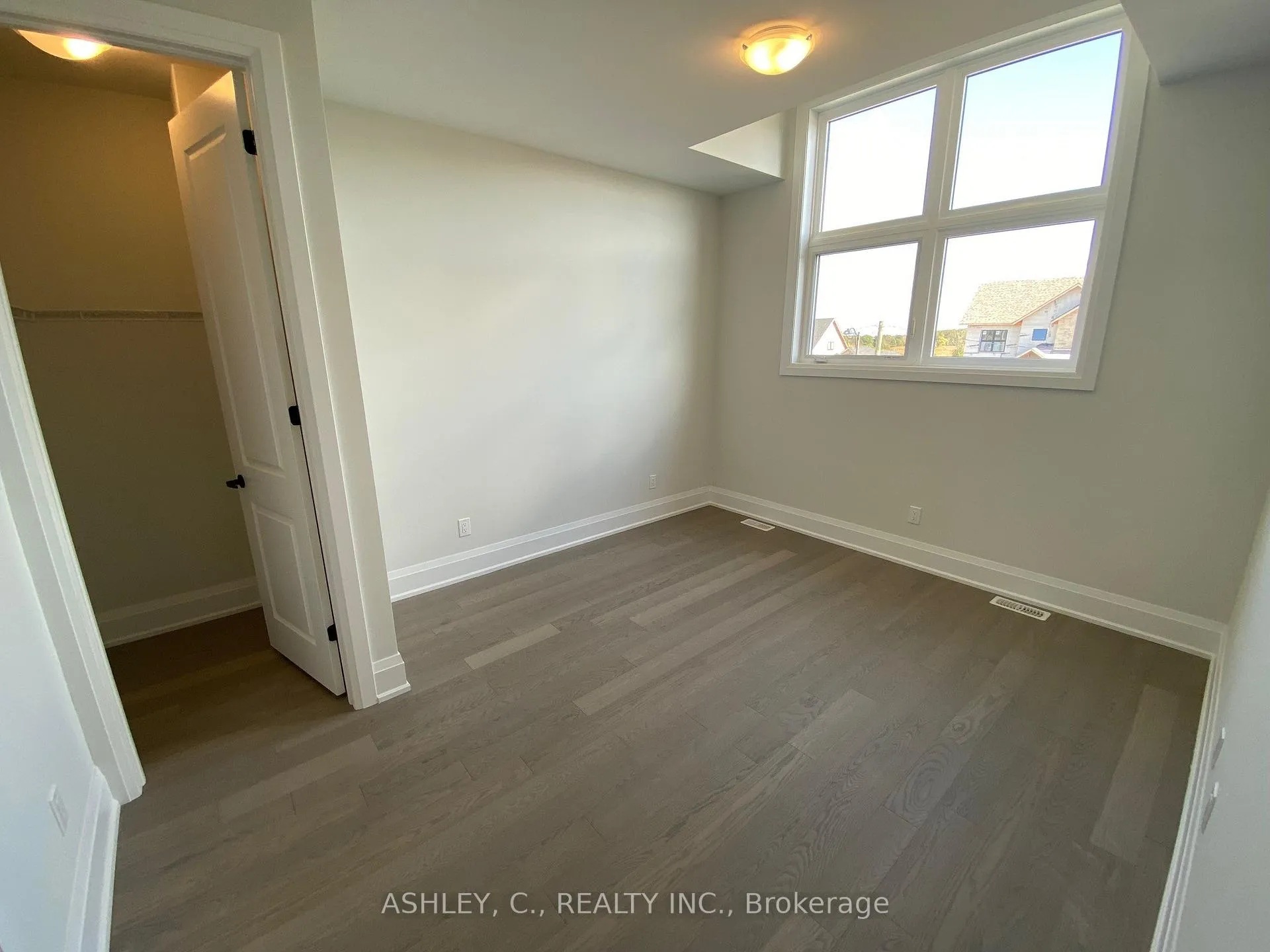 Photo 20 of 20 Chinaberry Road, Caledon, Alton — HOMEH