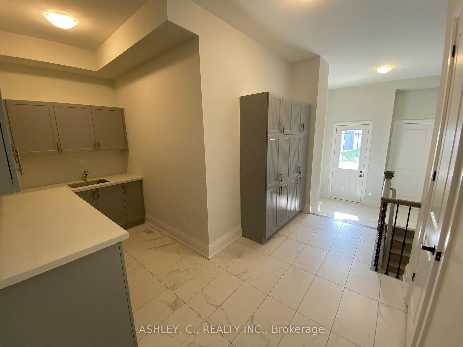 Photo 26 of 20 Chinaberry Road, Caledon, Alton — HOMEH