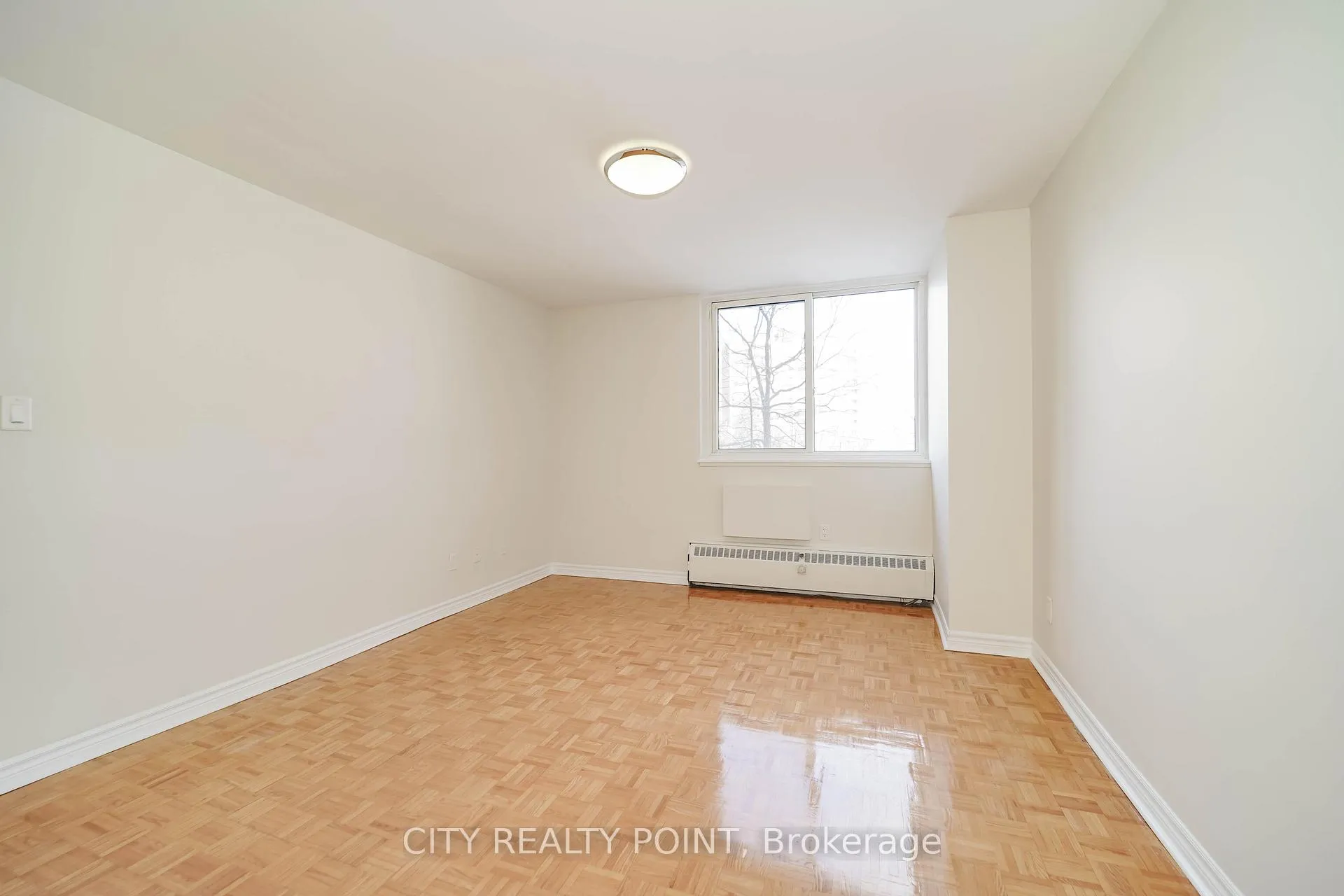 Photo 18 of Unit 705, 10 Shallmar Boulevard, Toronto, Forest Hill North — HOMEH