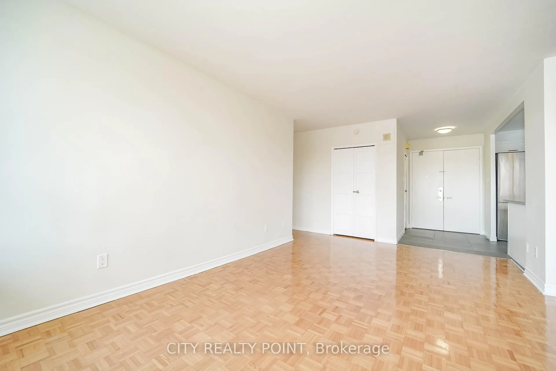 Photo 20 of Unit 705, 10 Shallmar Boulevard, Toronto, Forest Hill North — HOMEH