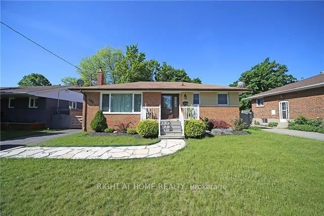 Front of 580 Taplow Crescent