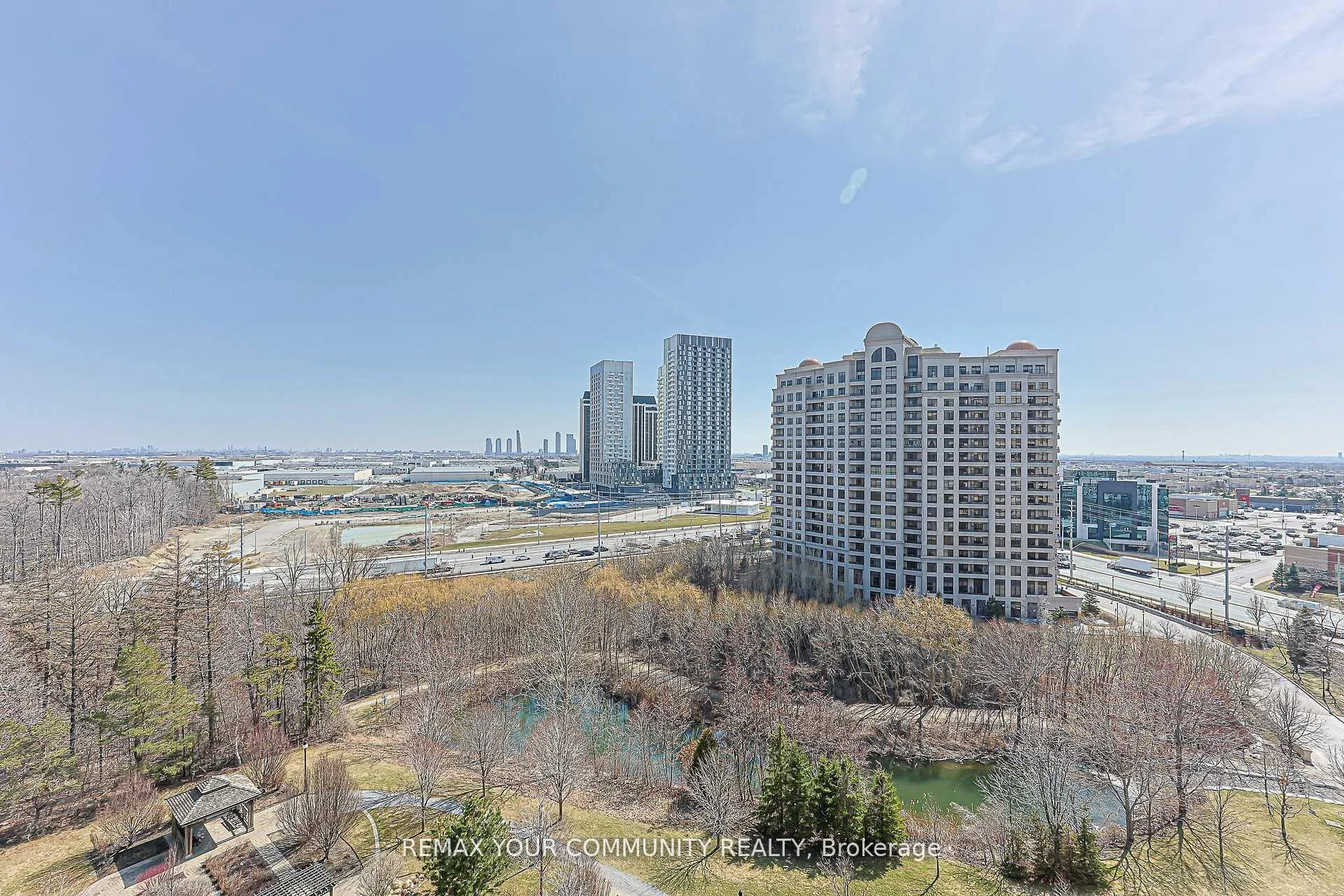 Photo 26 of Unit 1007, 9245 Jane Street, Vaughan, Maple — HOMEH