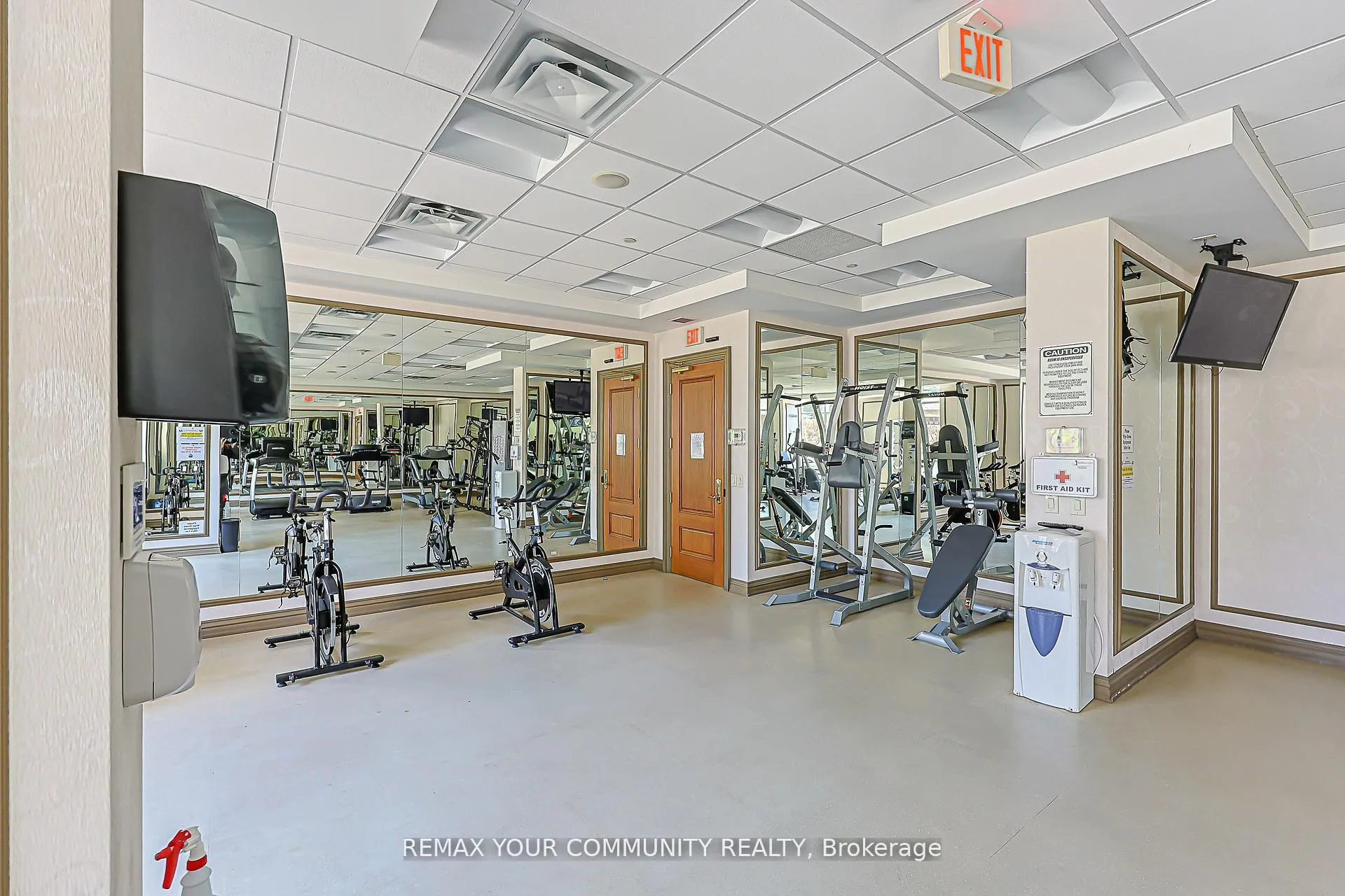Photo 27 of Unit 1007, 9245 Jane Street, Vaughan, Maple — HOMEH