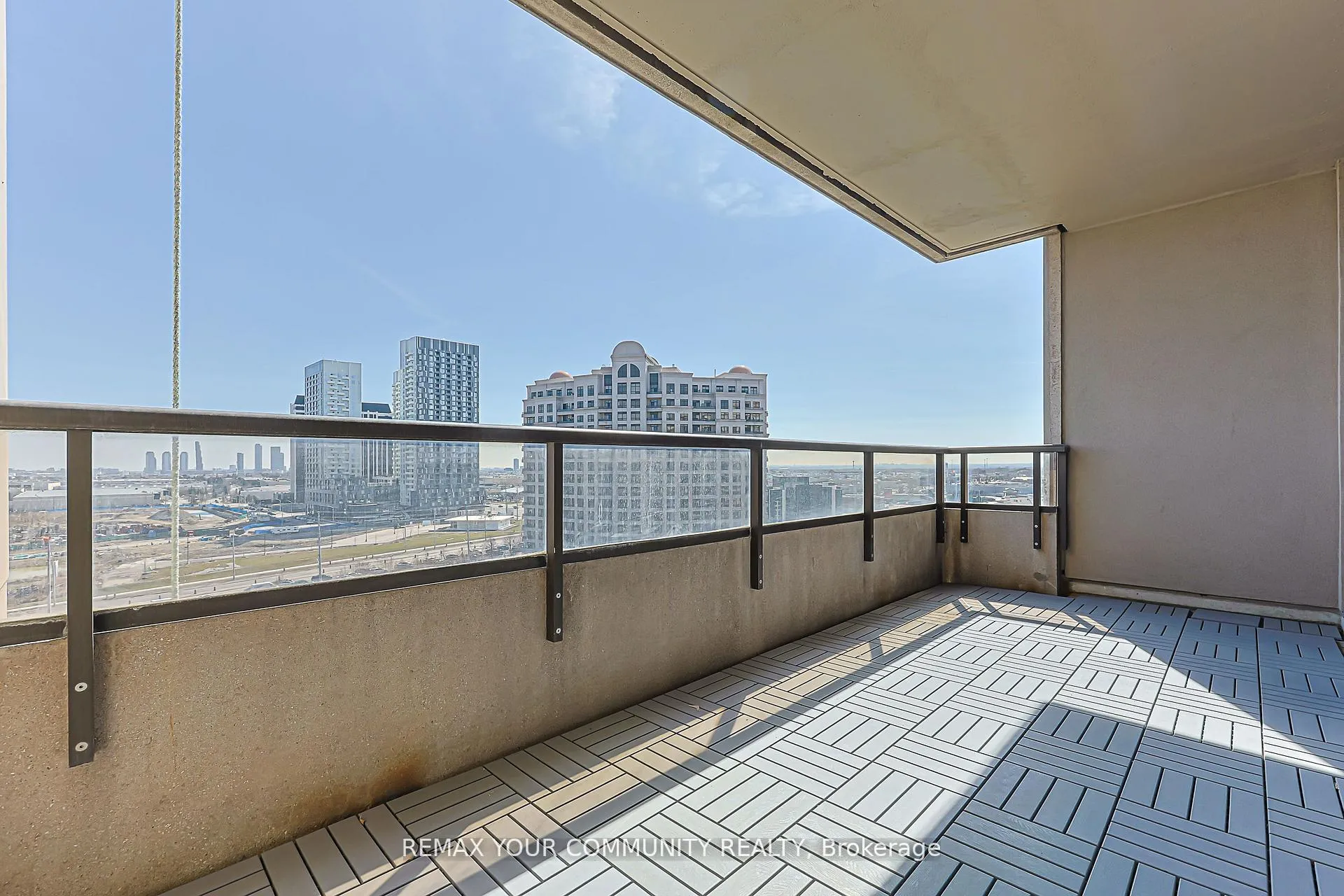 Photo 30 of Unit 1007, 9245 Jane Street, Vaughan, Maple — HOMEH
