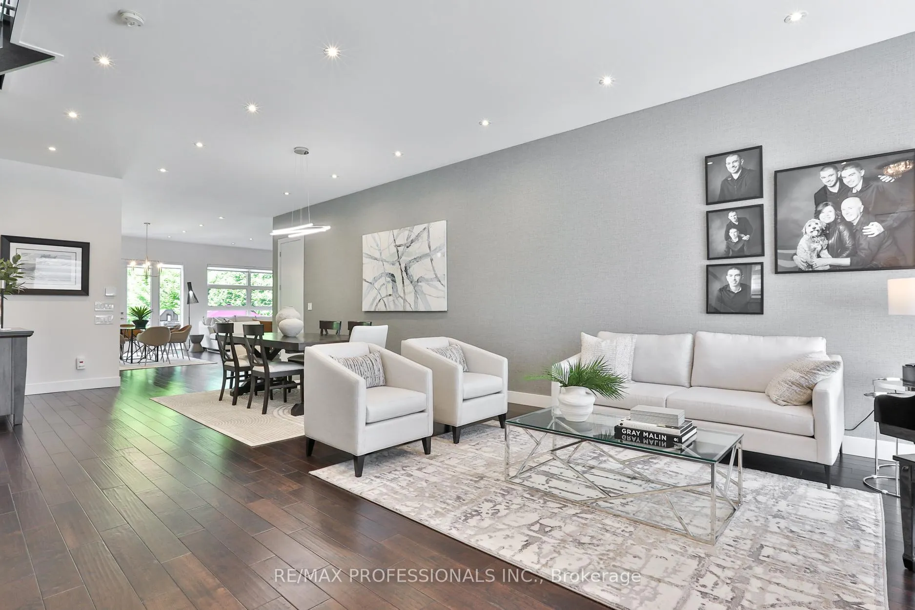 Photo 5 of 54 Renown Road, Etobicoke, Islington-City Centre West — HOMEH