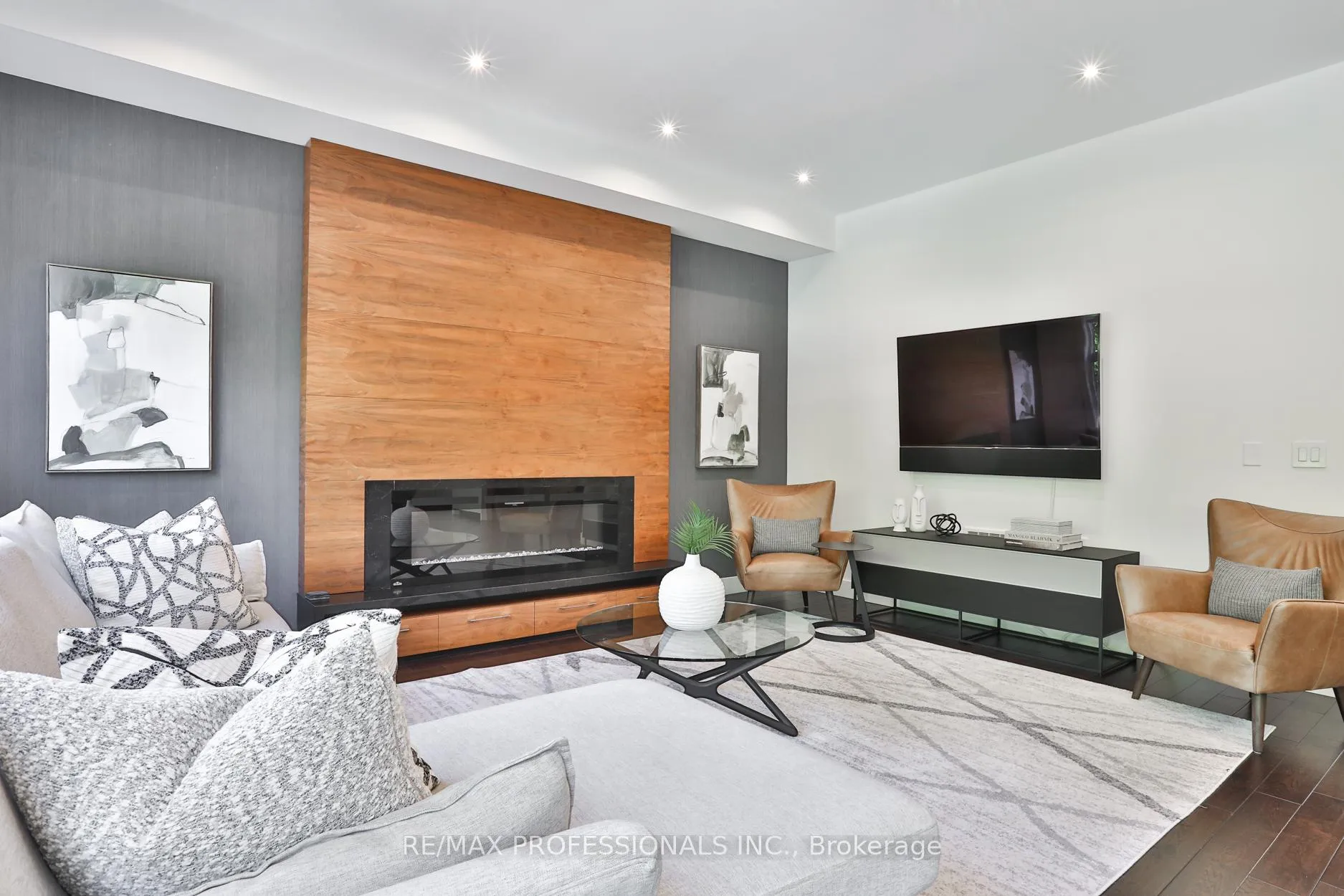 Photo 18 of 54 Renown Road, Etobicoke, Islington-City Centre West — HOMEH