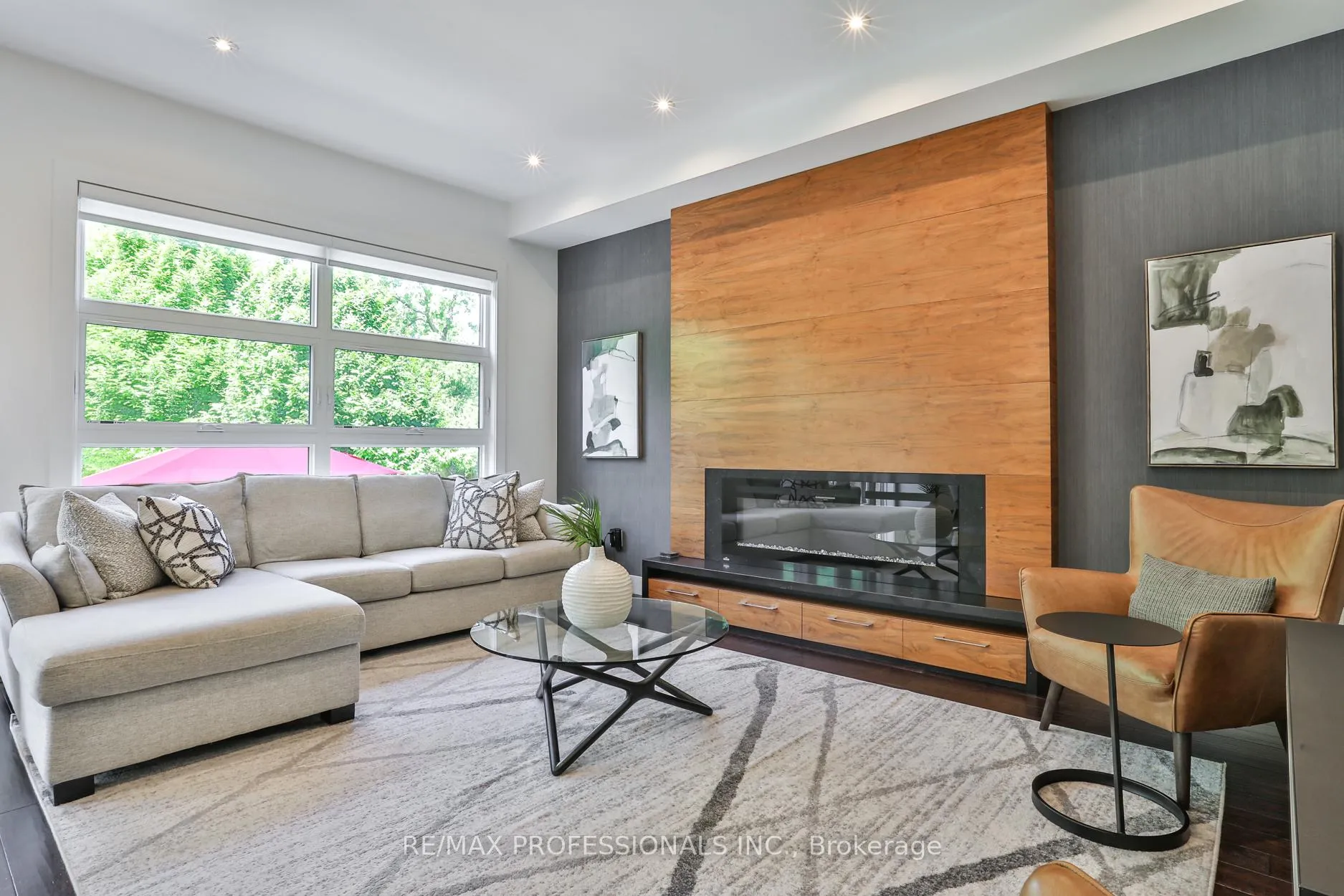 Photo 19 of 54 Renown Road, Etobicoke, Islington-City Centre West — HOMEH