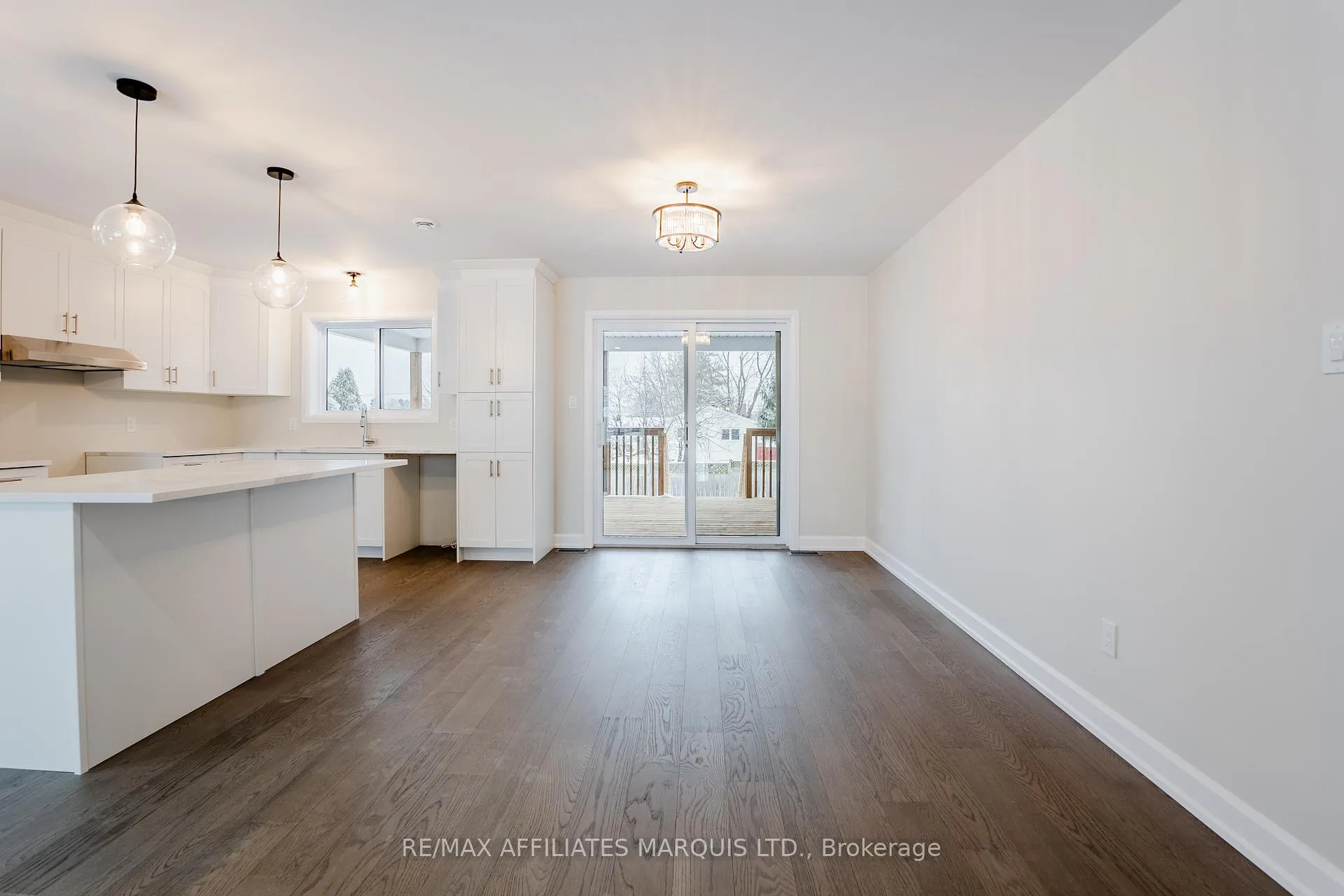 Photo 5 of 16 Mullin Drive, Guelph, Victoria North — HOMEH