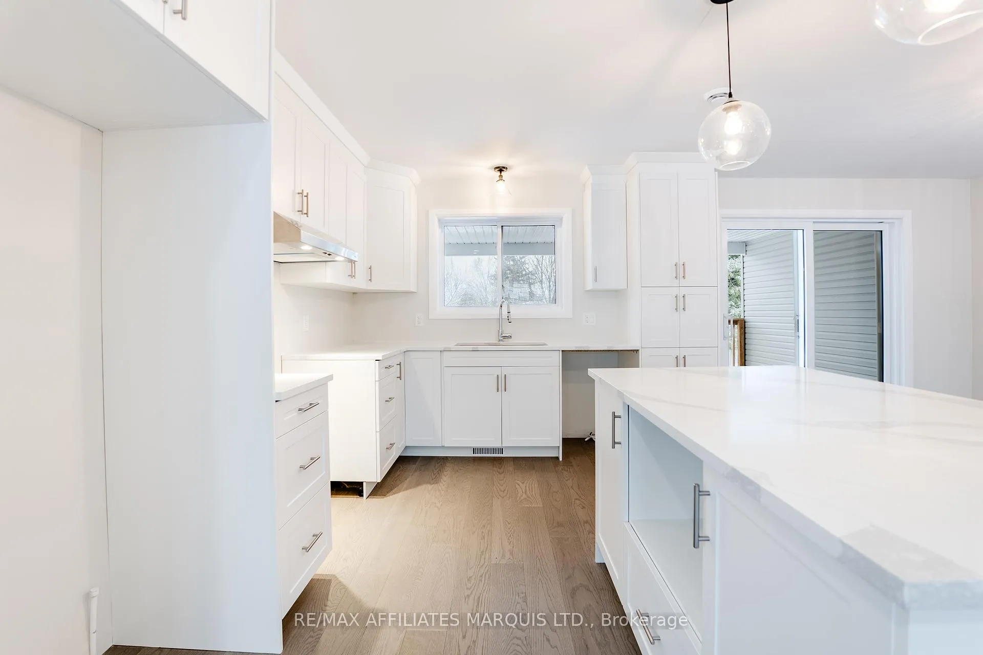 Photo 7 of 16 Mullin Drive, Guelph, Victoria North — HOMEH