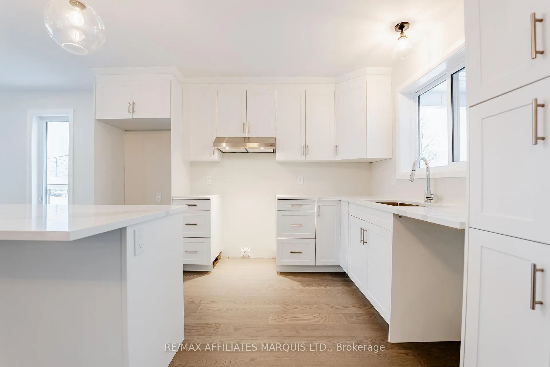 Photo 9 of 16 Mullin Drive, Guelph, Victoria North — HOMEH