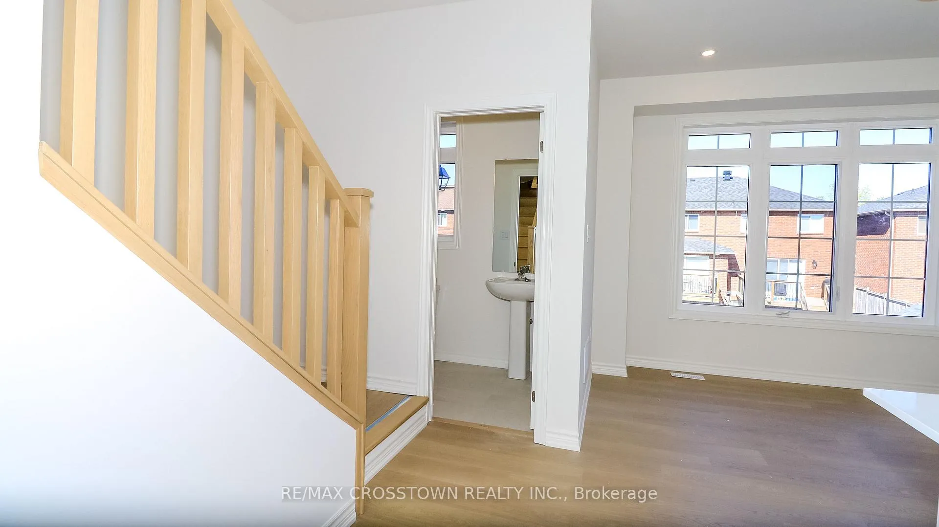 Photo 17 of Unit (24), 2017 Matteer Court, Innisfil, Alcona — HOMEH