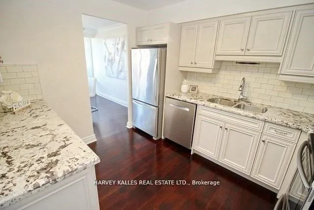 Photo 10 of Unit 602, 3555 Bathurst Street, Toronto, Bedford Park-Nortown — HOMEH