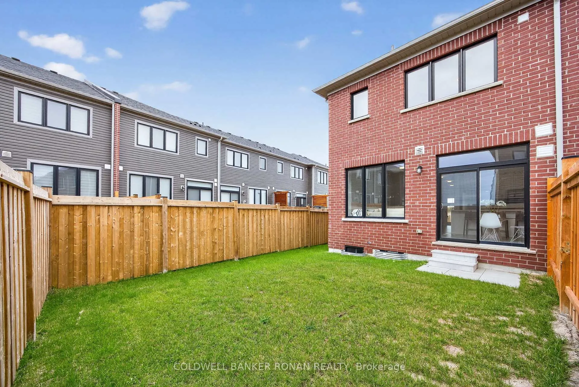 Photo 34 of 29 Milady Crescent, Barrie, Rural Barrie Southeast — HOMEH