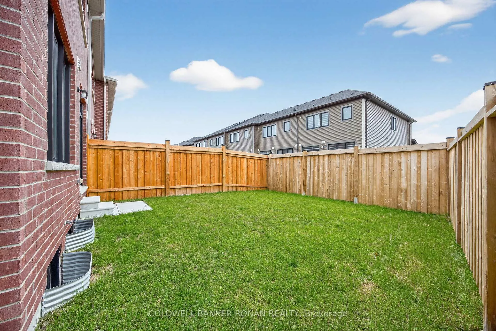 Photo 36 of 29 Milady Crescent, Barrie, Rural Barrie Southeast — HOMEH