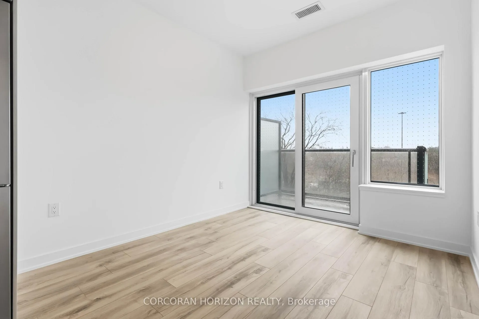 Photo 13 of Unit 316, 7437 Kingston Road, Scarborough, Rouge — HOMEH