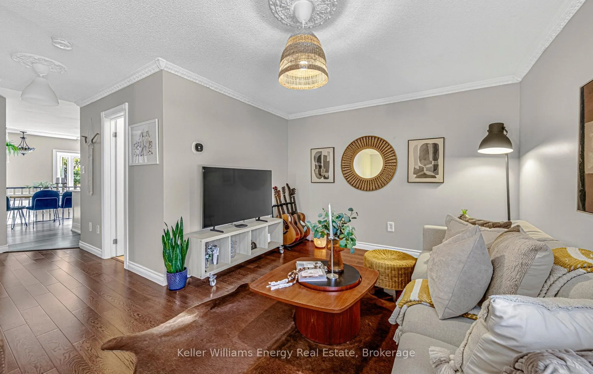 Photo 12 of 17 Abernethy Crescent, Clarington, Bowmanville — HOMEH