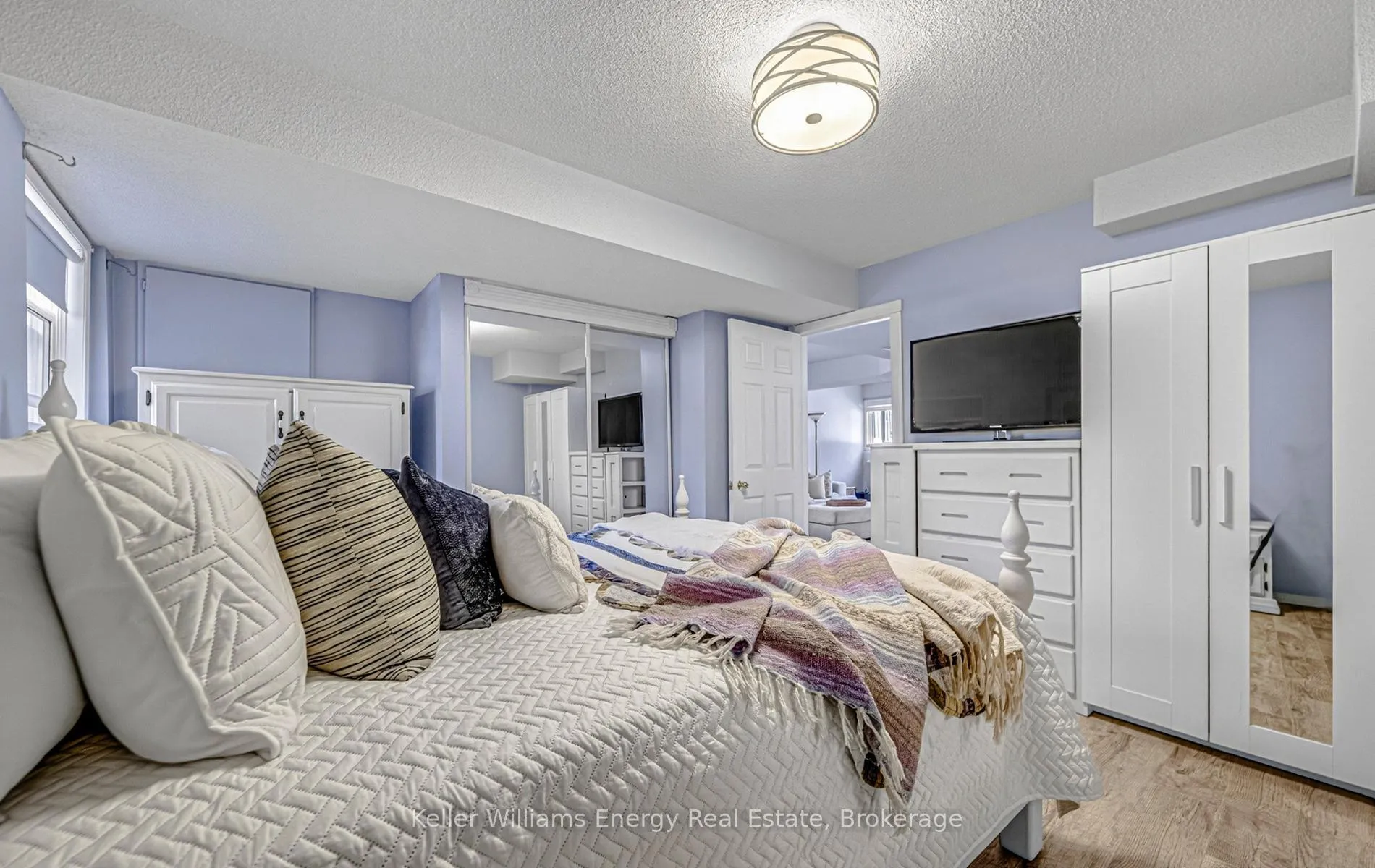 Photo 31 of 17 Abernethy Crescent, Clarington, Bowmanville — HOMEH