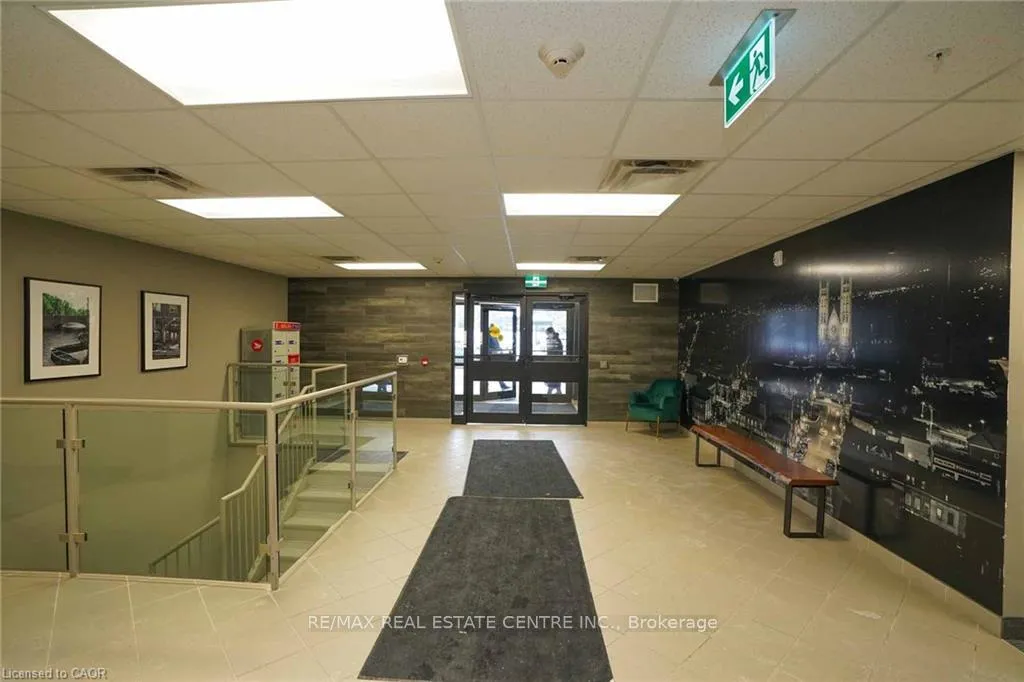Photo 9 of Unit 107, 7 Kay Crescent, Guelph, Pineridge/Westminster Woods — HOMEH
