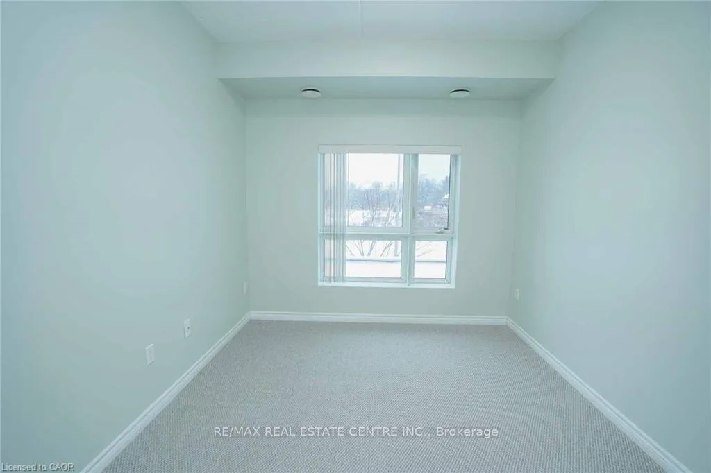 Photo 35 of Unit 107, 7 Kay Crescent, Guelph, Pineridge/Westminster Woods — HOMEH