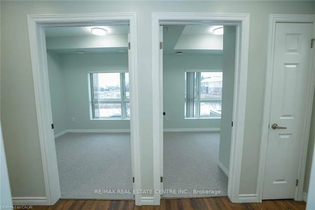 Photo 37 of Unit 107, 7 Kay Crescent, Guelph, Pineridge/Westminster Woods — HOMEH