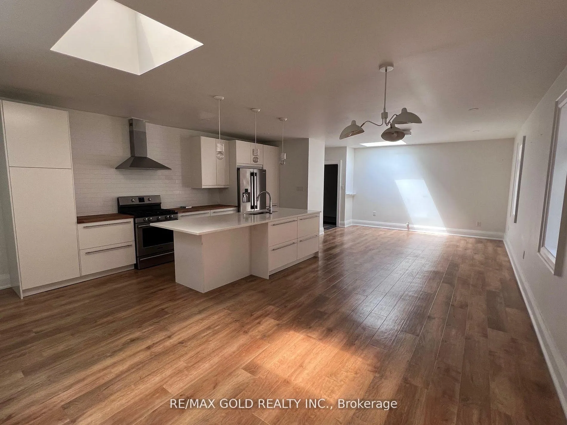 Photo 1 of Unit 2B, 2215 Danforth Avenue, Toronto, East End-Danforth — HOMEH