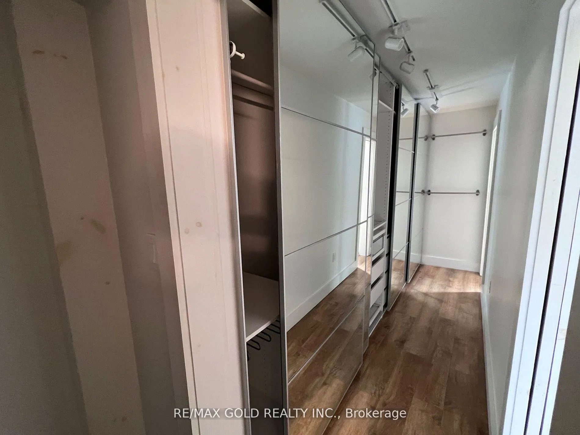 Photo 14 of Unit 2B, 2215 Danforth Avenue, Toronto, East End-Danforth — HOMEH