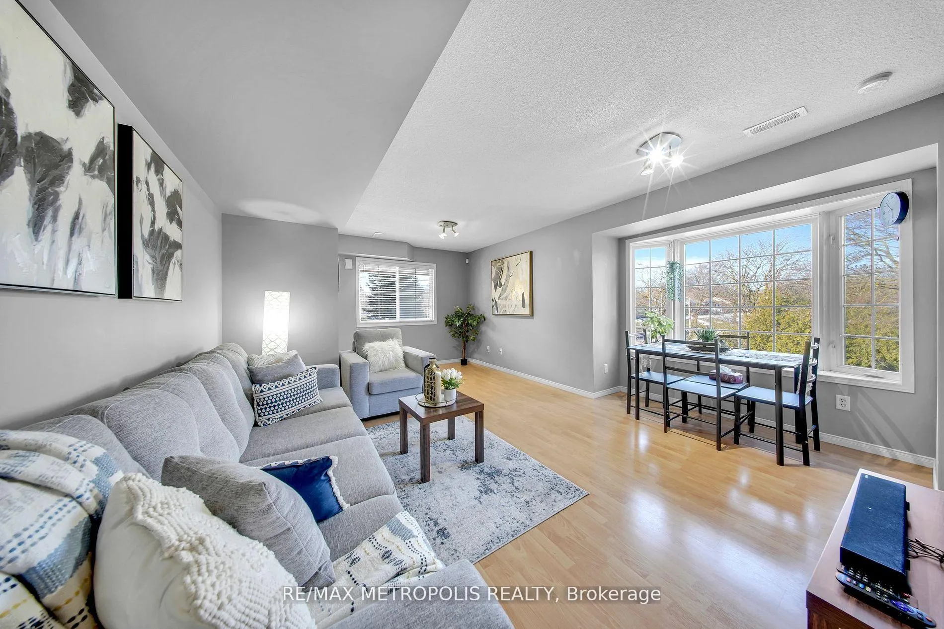 Photo 9 of Unit 15B, 139 Brighton Street, Waterloo, Beechwood/University — HOMEH