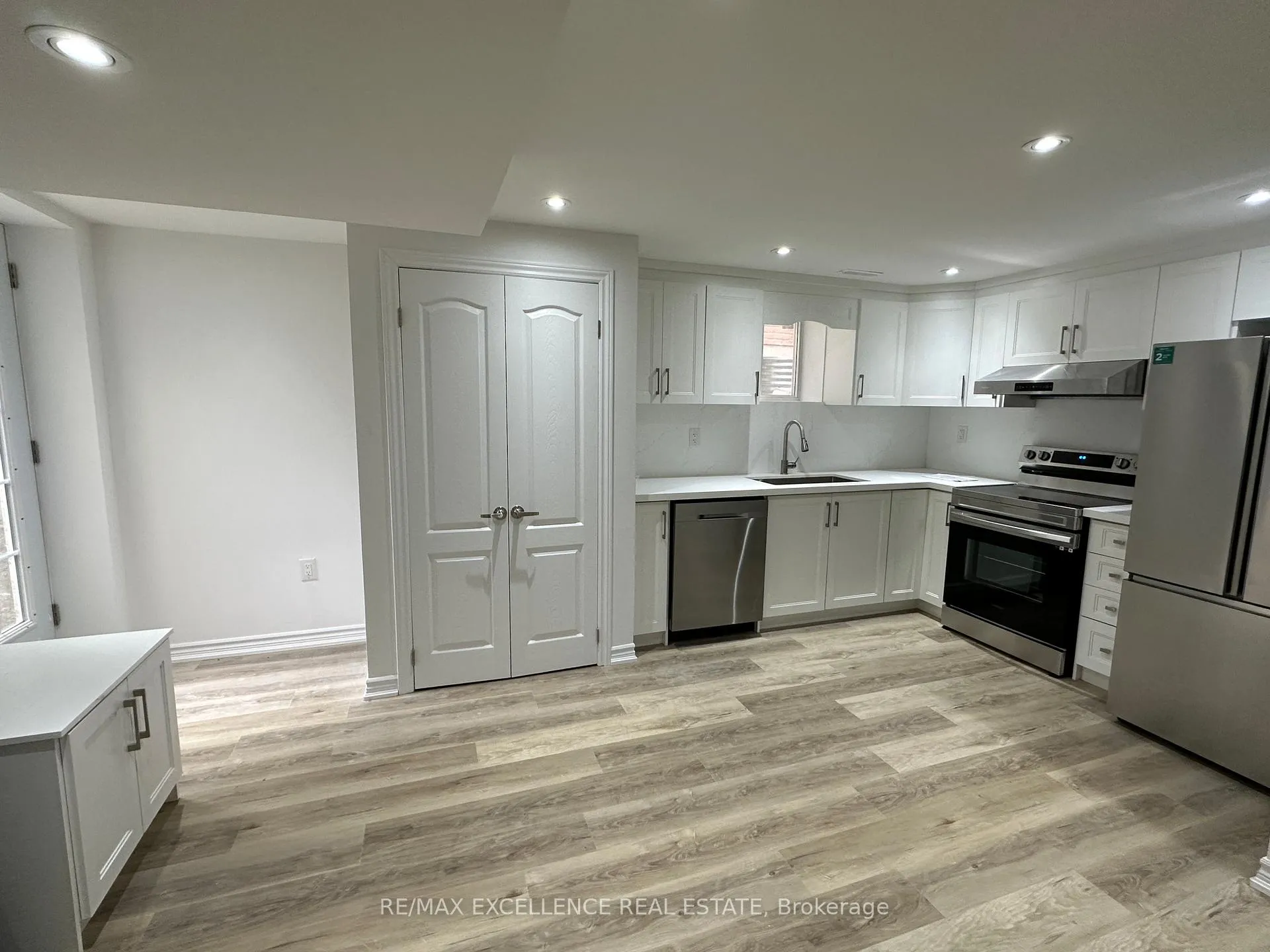 Photo 33 of 24 Lilly Crescent, Brampton, Brampton South — HOMEH