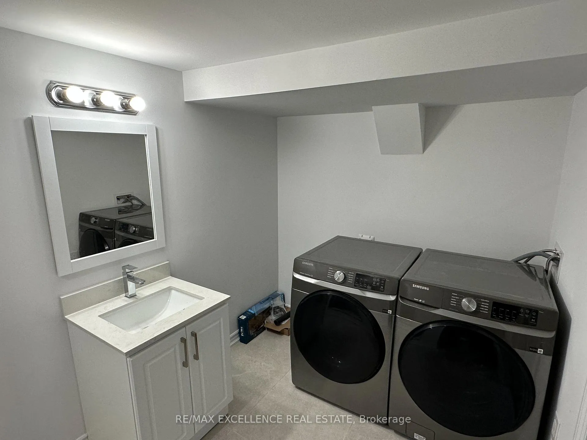 Photo 38 of 24 Lilly Crescent, Brampton, Brampton South — HOMEH