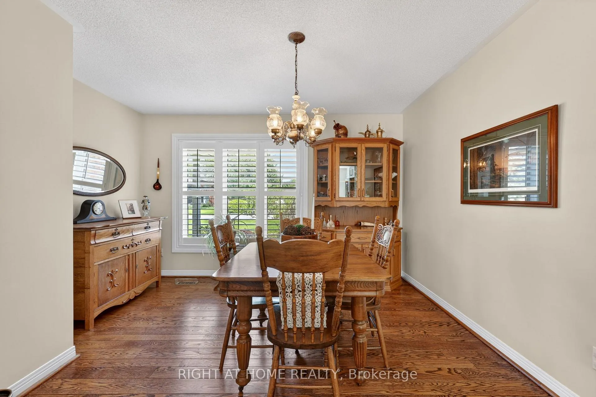 Photo 11 of 23 Holloway Lane, Springwater, Midhurst — HOMEH