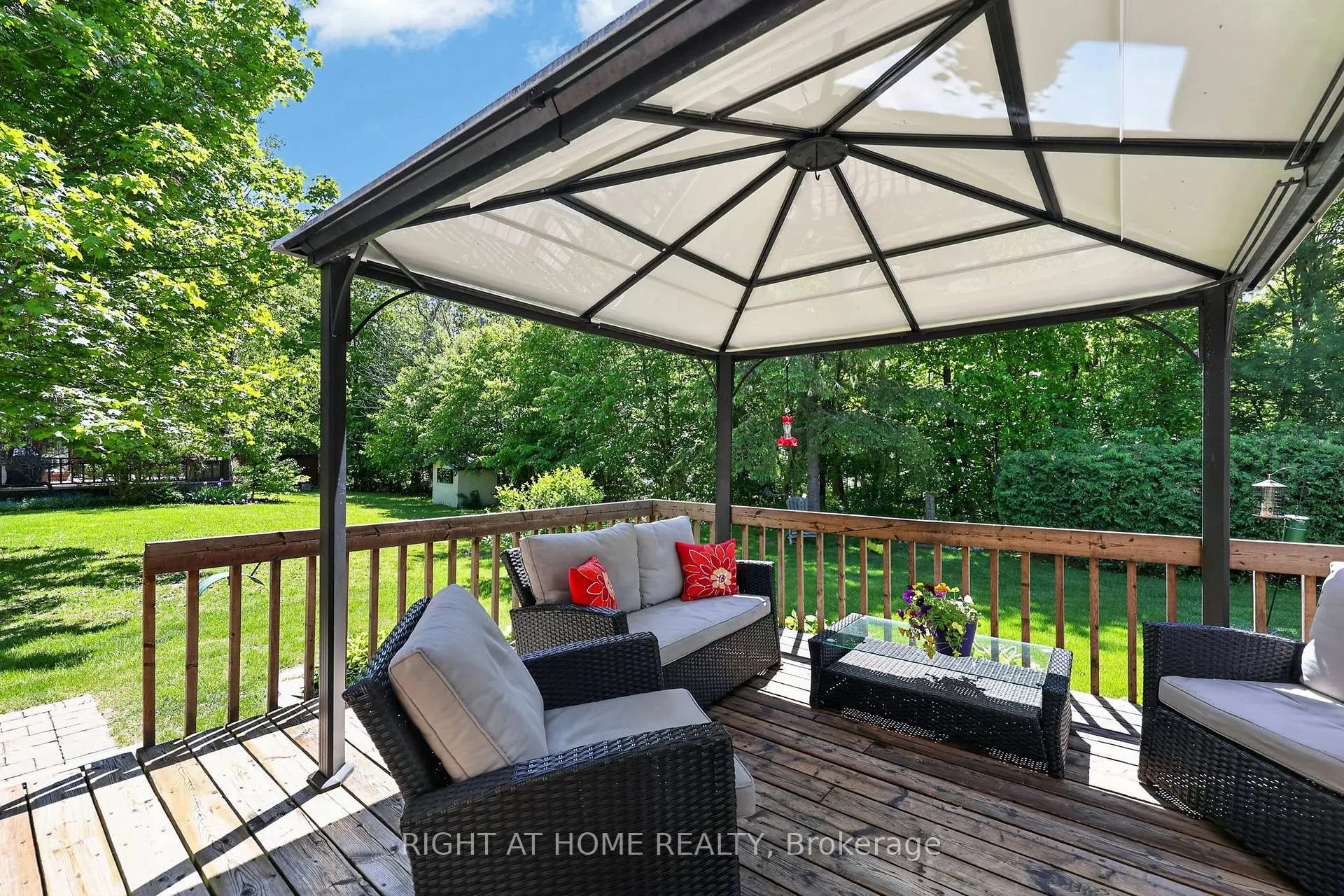 Photo 39 of 23 Holloway Lane, Springwater, Midhurst — HOMEH