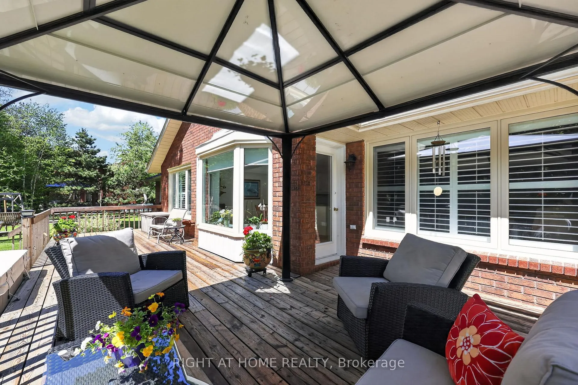 Photo 41 of 23 Holloway Lane, Springwater, Midhurst — HOMEH