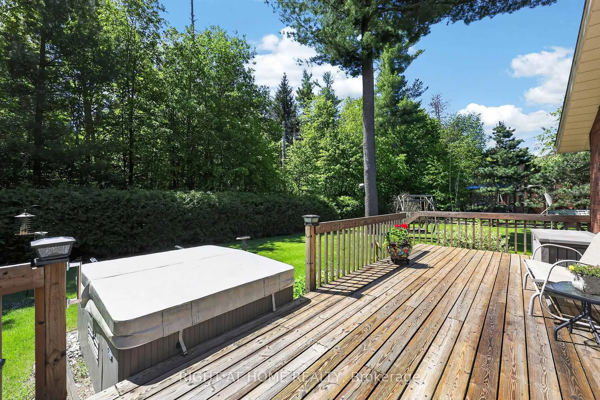 Photo 43 of 23 Holloway Lane, Springwater, Midhurst — HOMEH