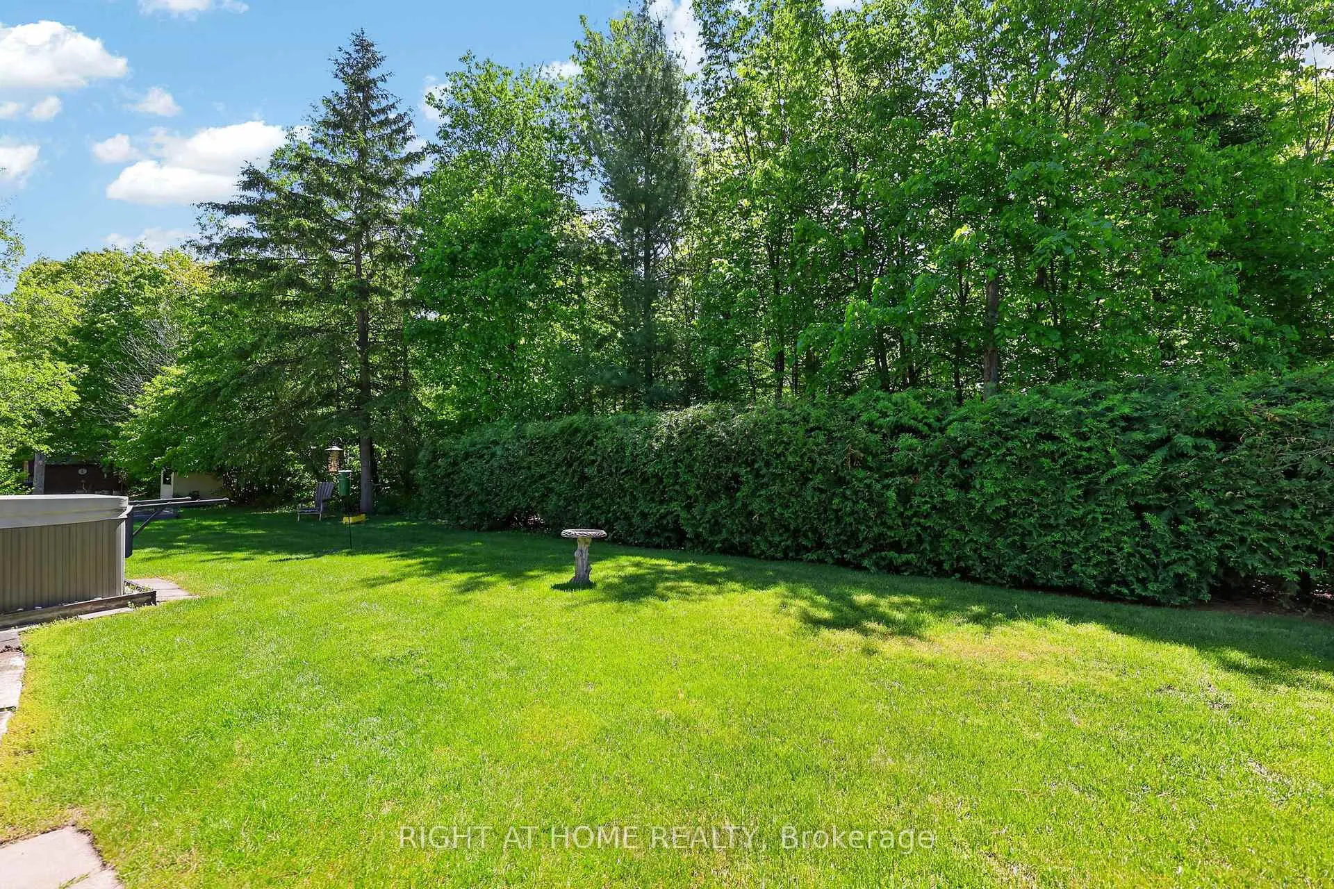 Photo 46 of 23 Holloway Lane, Springwater, Midhurst — HOMEH