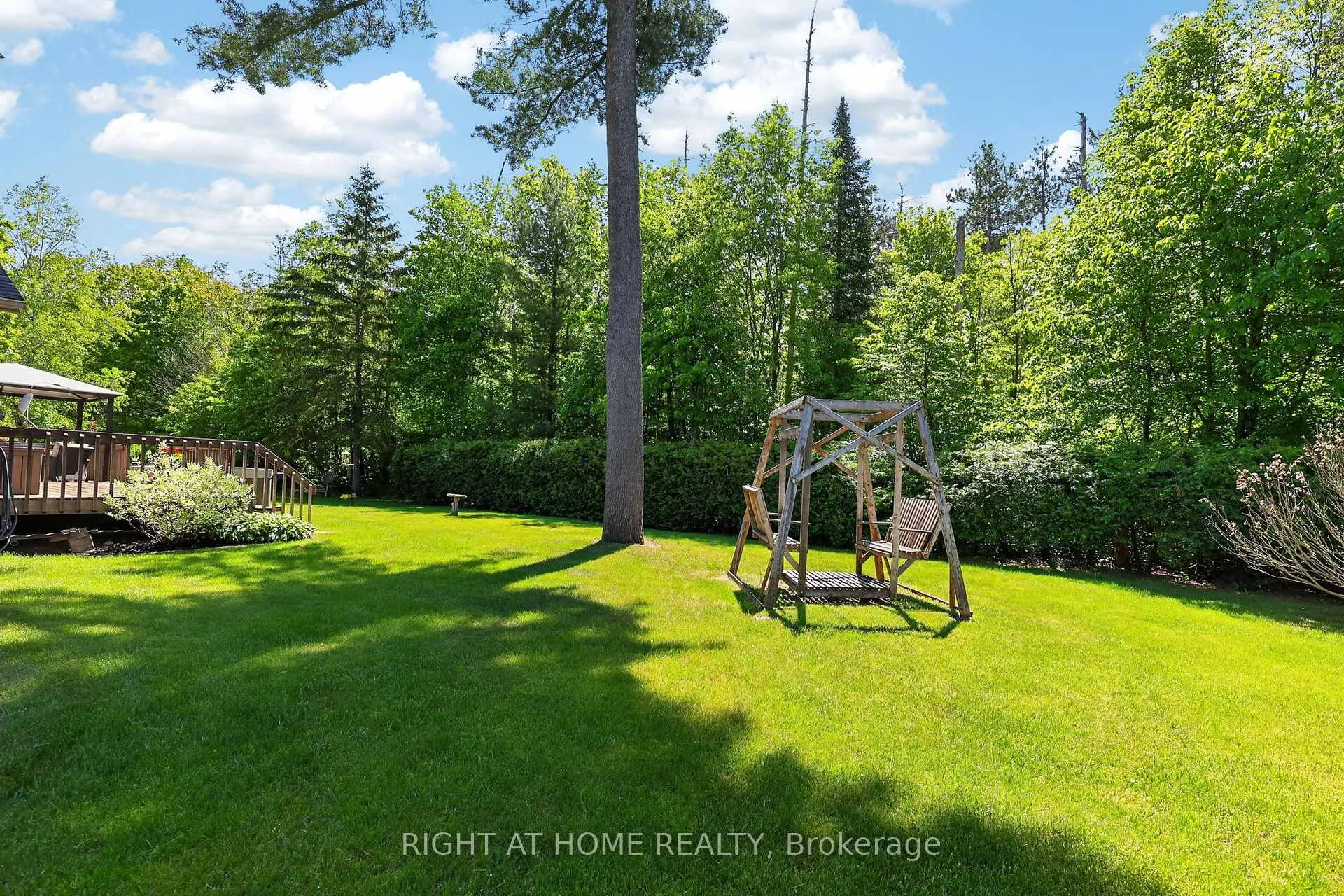 Photo 48 of 23 Holloway Lane, Springwater, Midhurst — HOMEH