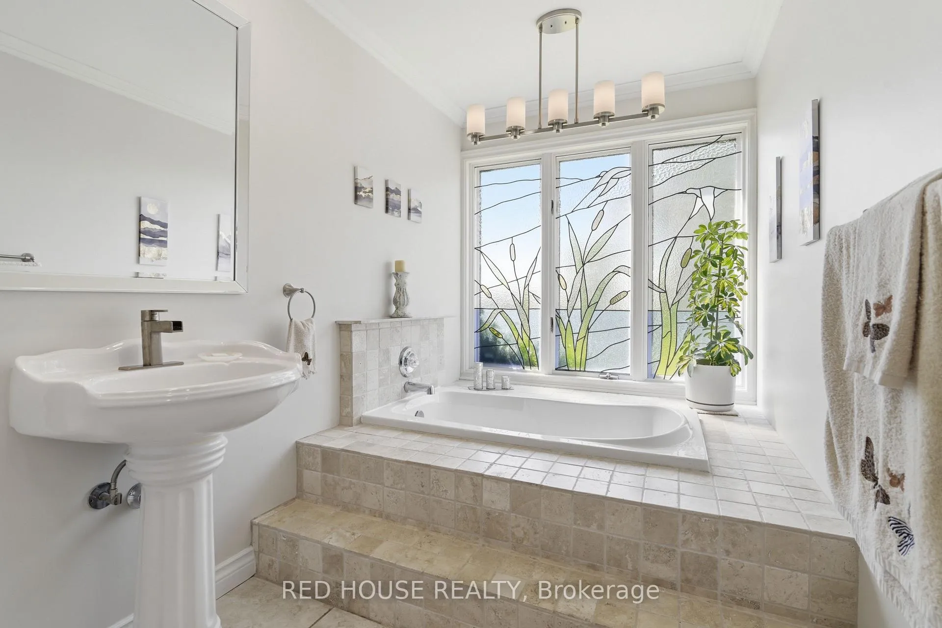 Photo 22 of 875 Brawley Road W, Whitby, Rural Whitby — HOMEH