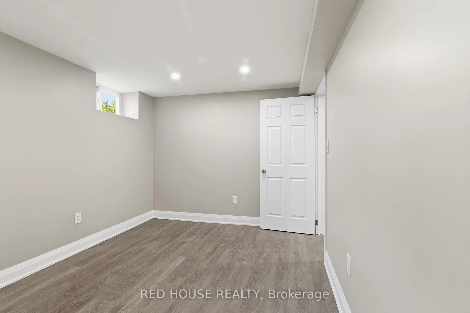 Photo 36 of 875 Brawley Road W, Whitby, Rural Whitby — HOMEH